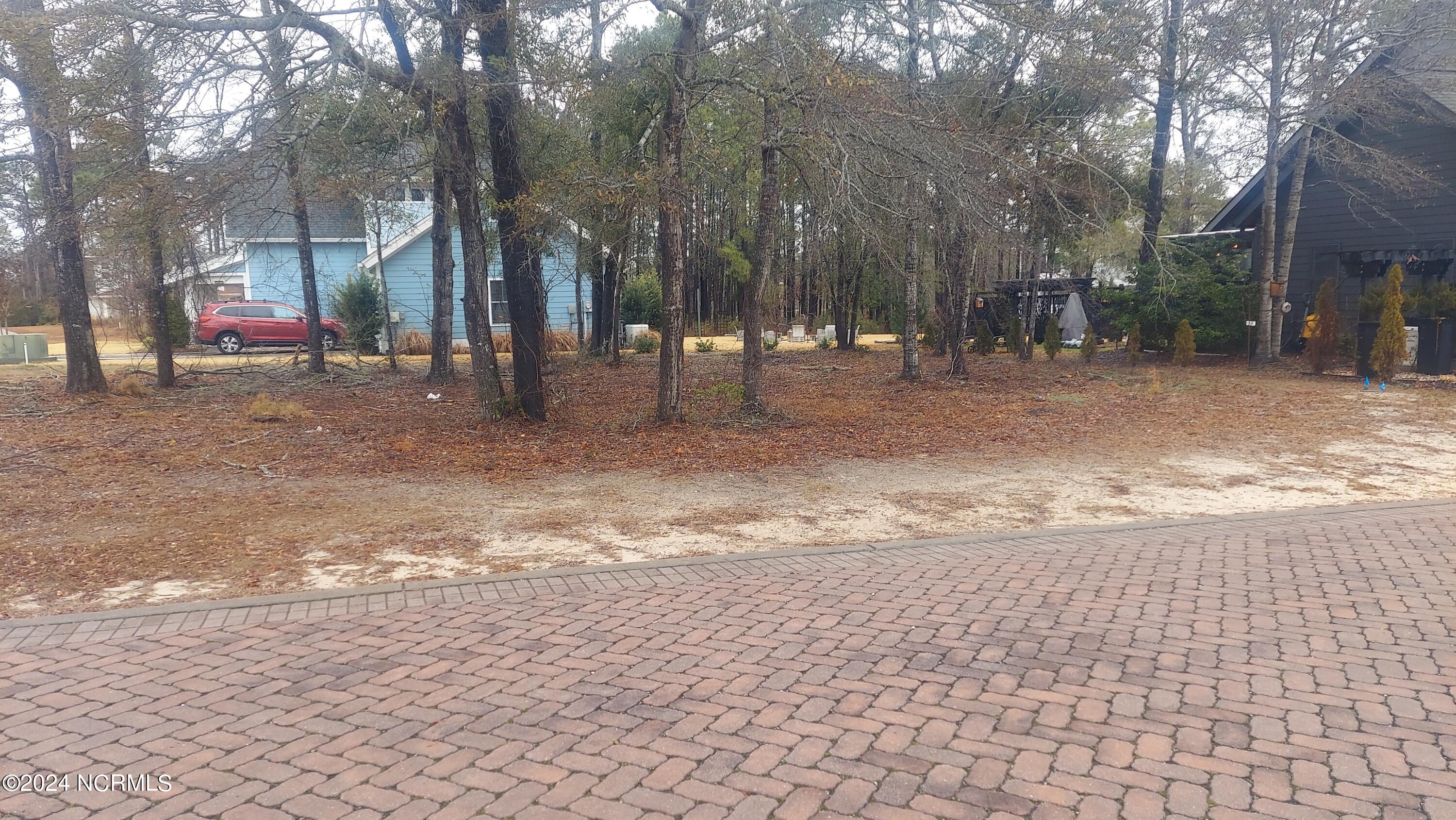 1661 61 Back Bay Drive SW