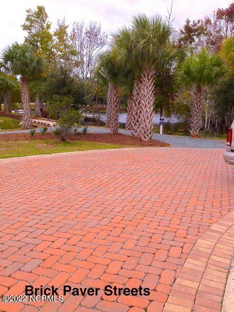 1661 61 Back Bay Drive SW