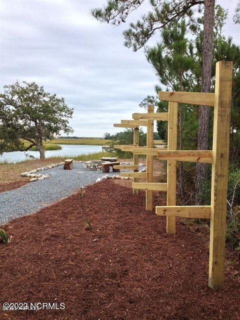 1661 61 Back Bay Drive SW