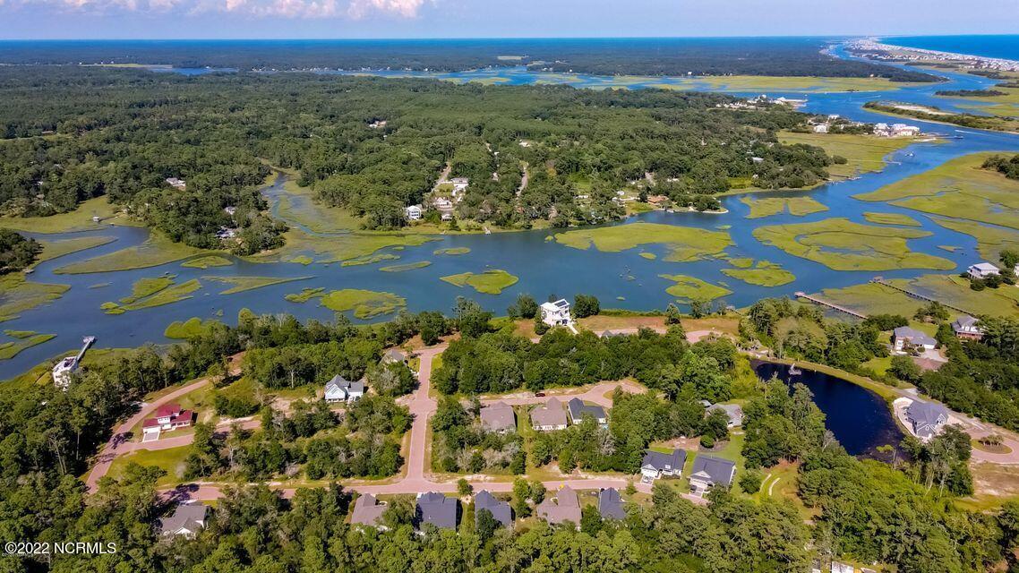 1661 61 Back Bay Drive SW