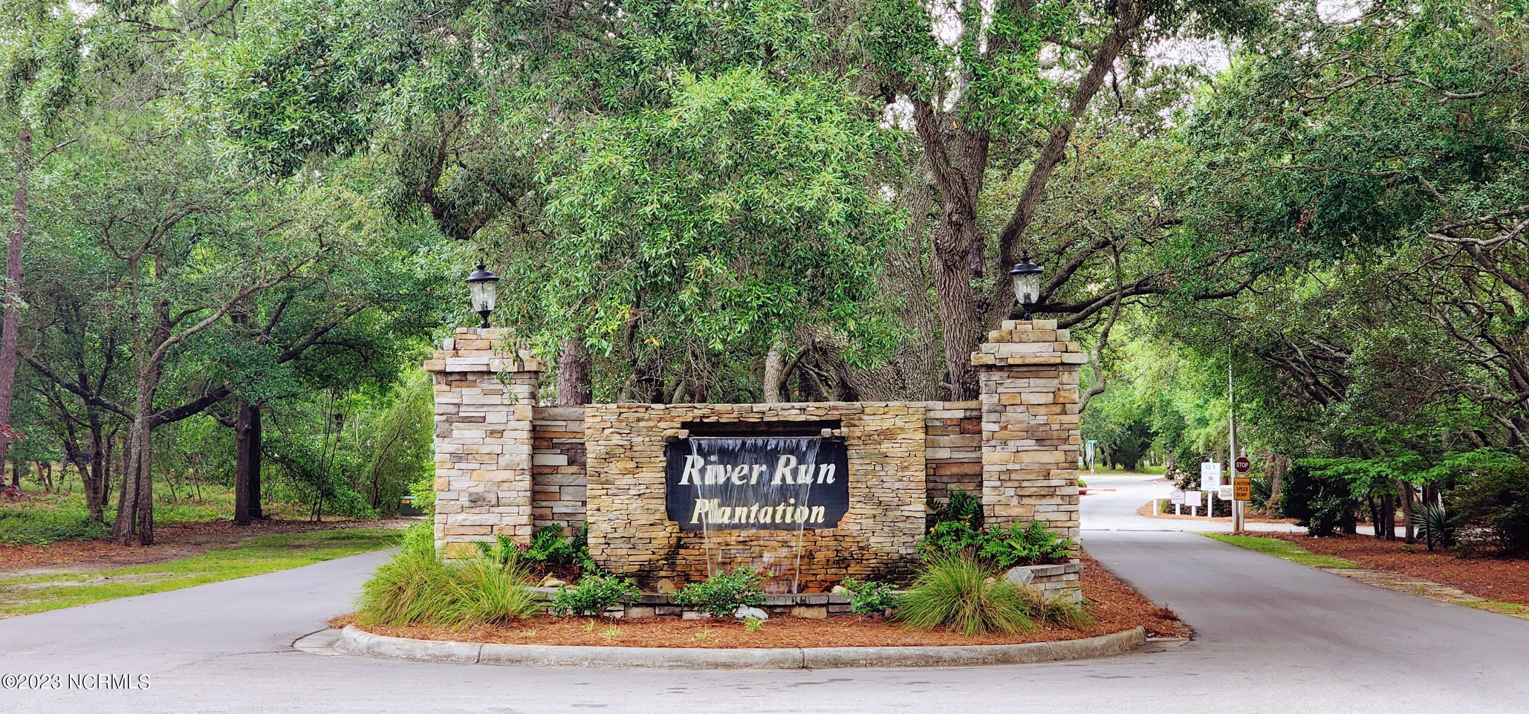 761 Mallard Court SE