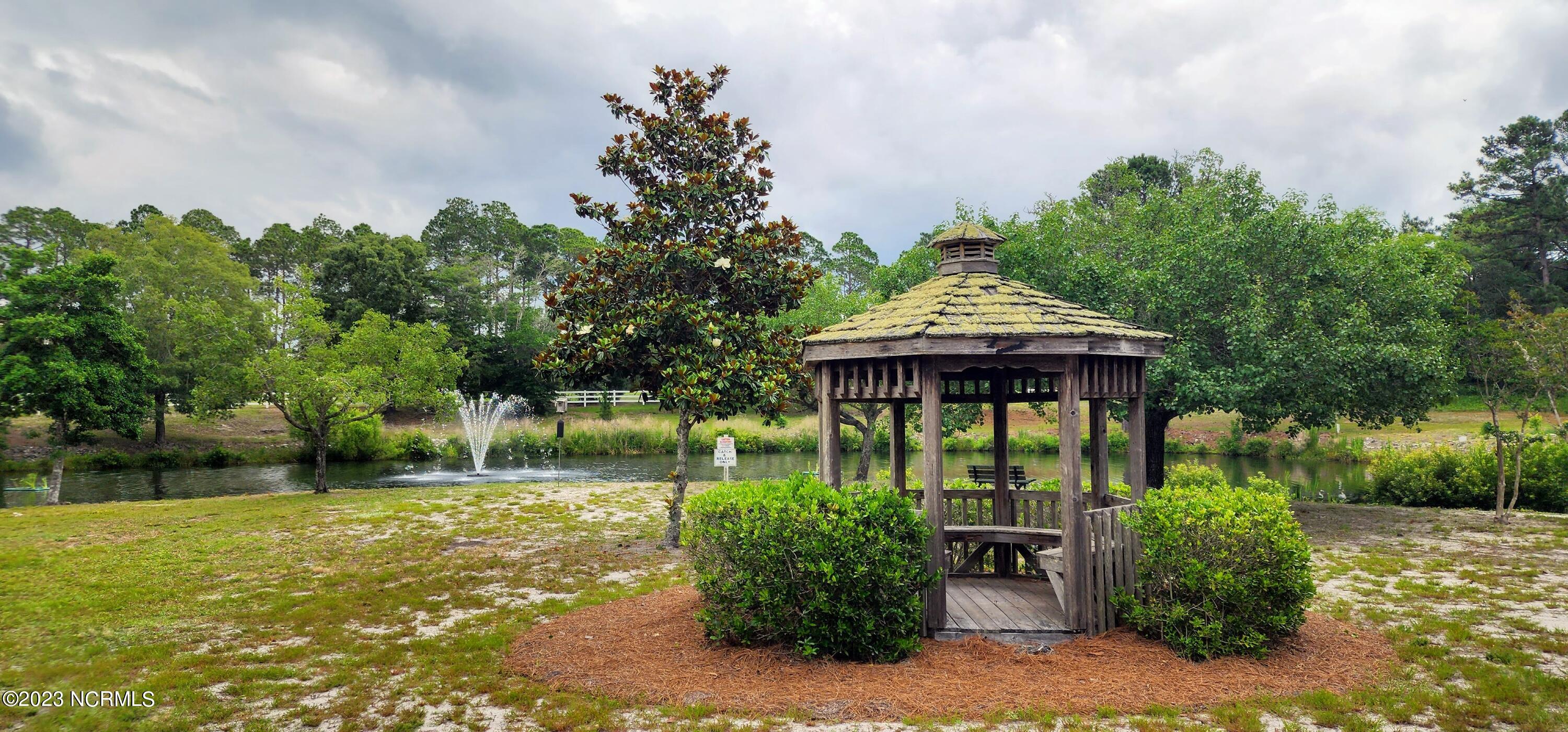 761 Mallard Court SE