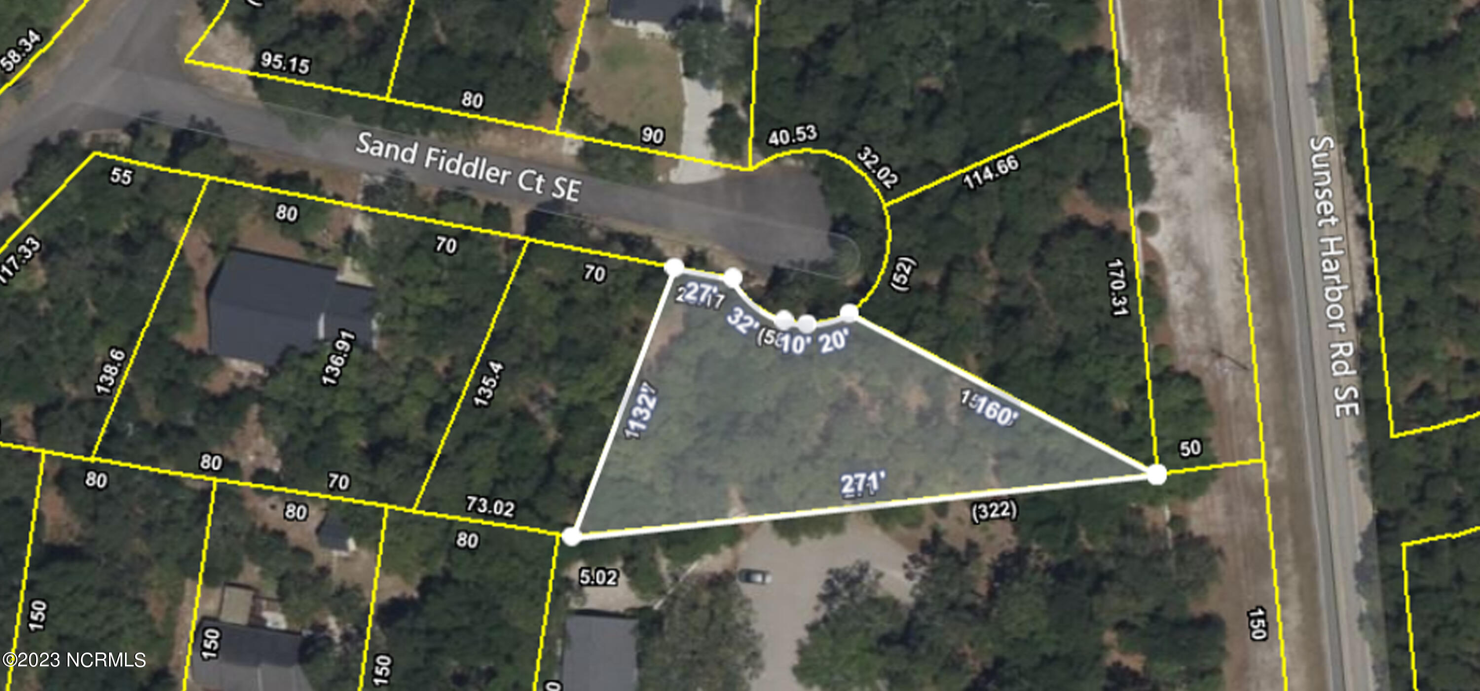 825 Sand Fiddler Court SE