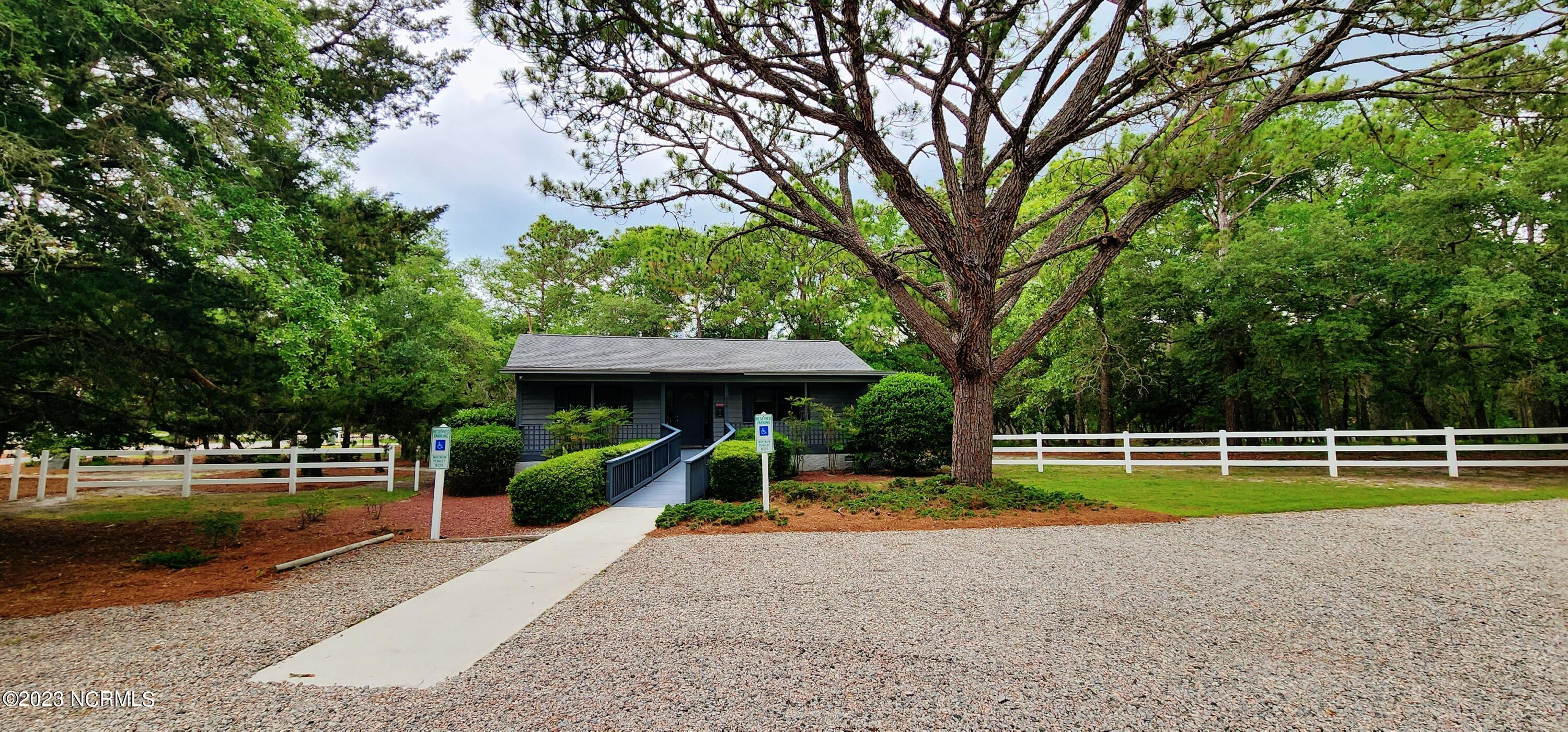 825 Sand Fiddler Court SE