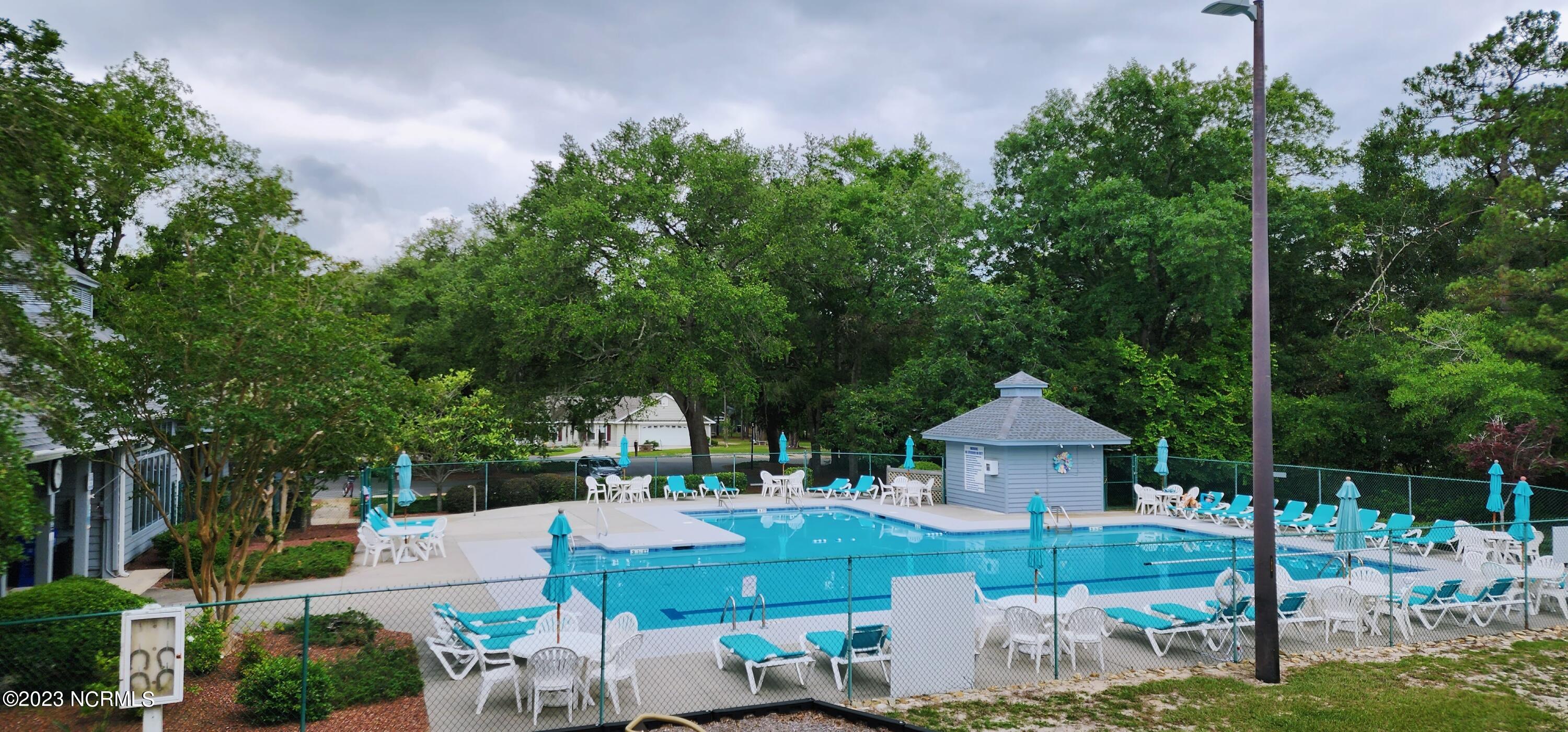 825 Sand Fiddler Court SE