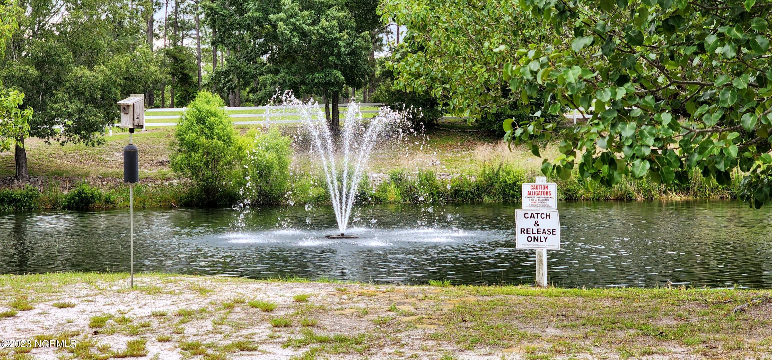 825 Sand Fiddler Court SE