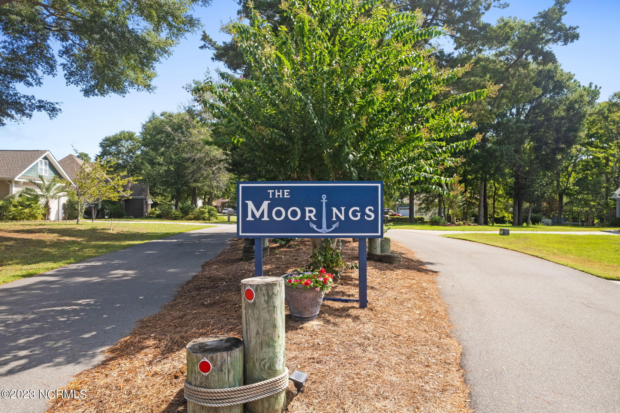 1674 Moorings Circle SW