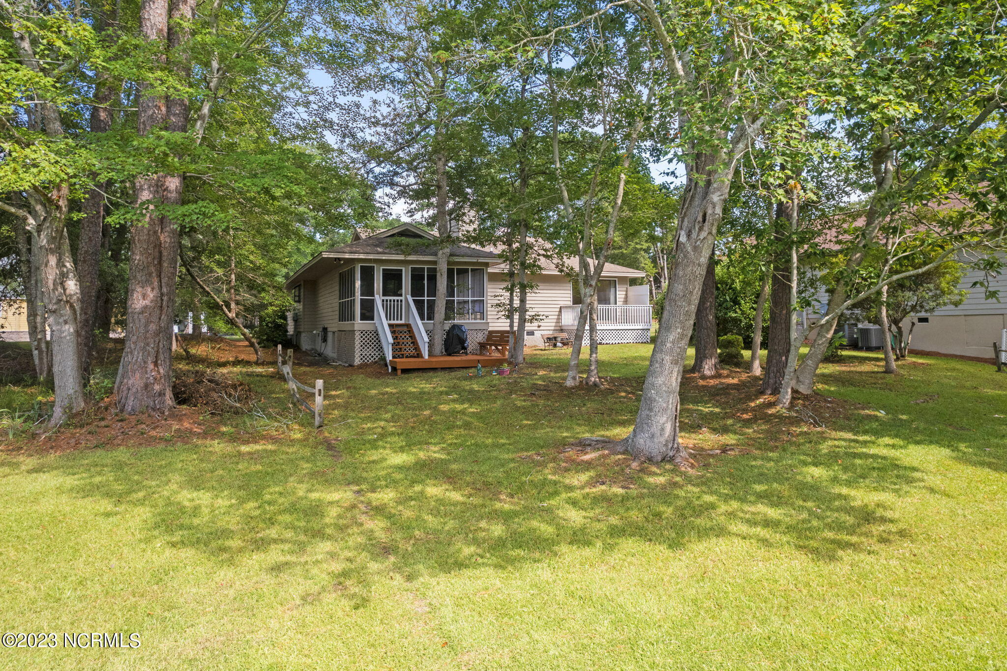 1674 Moorings Circle SW