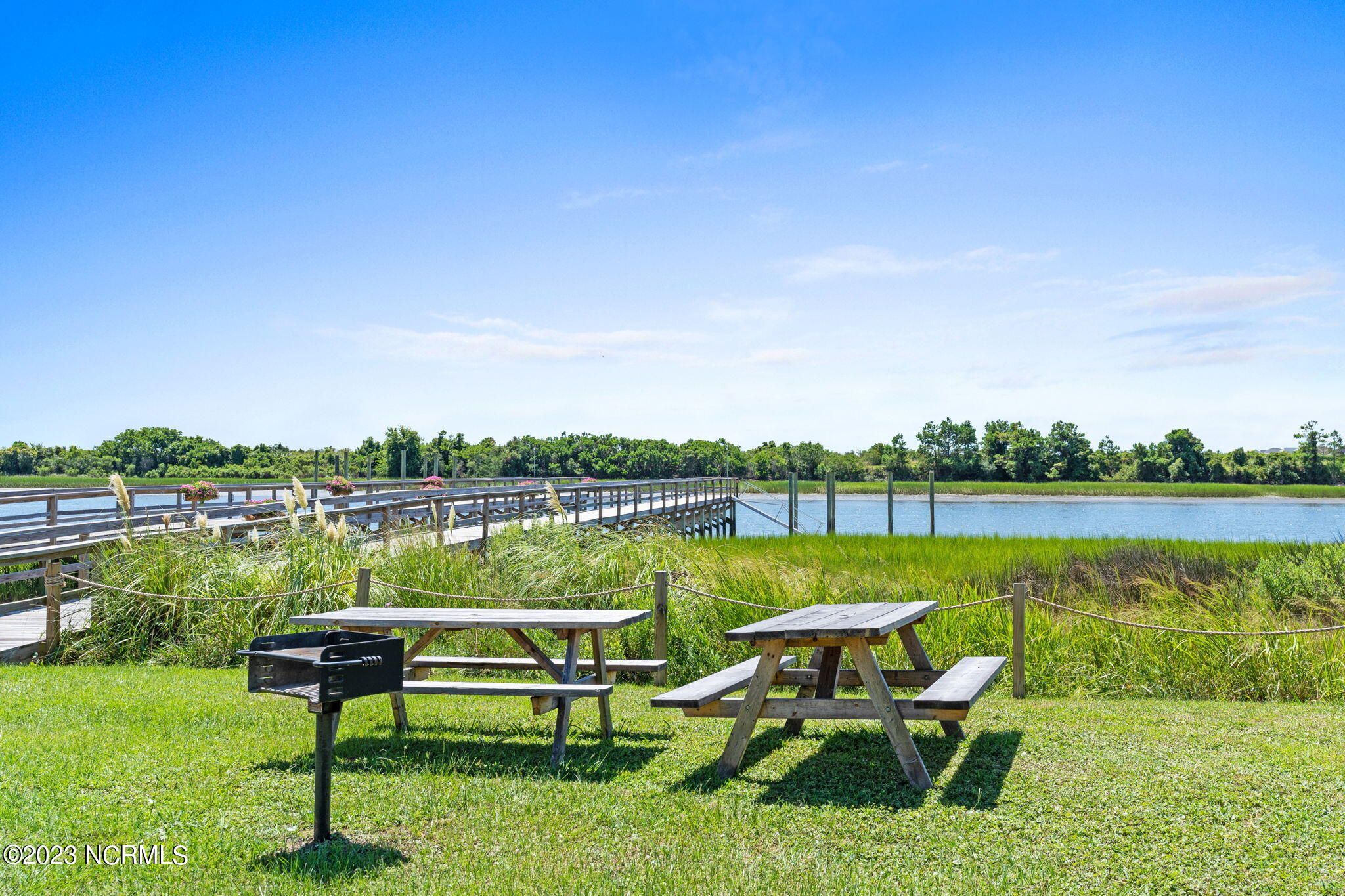 1674 Moorings Circle SW