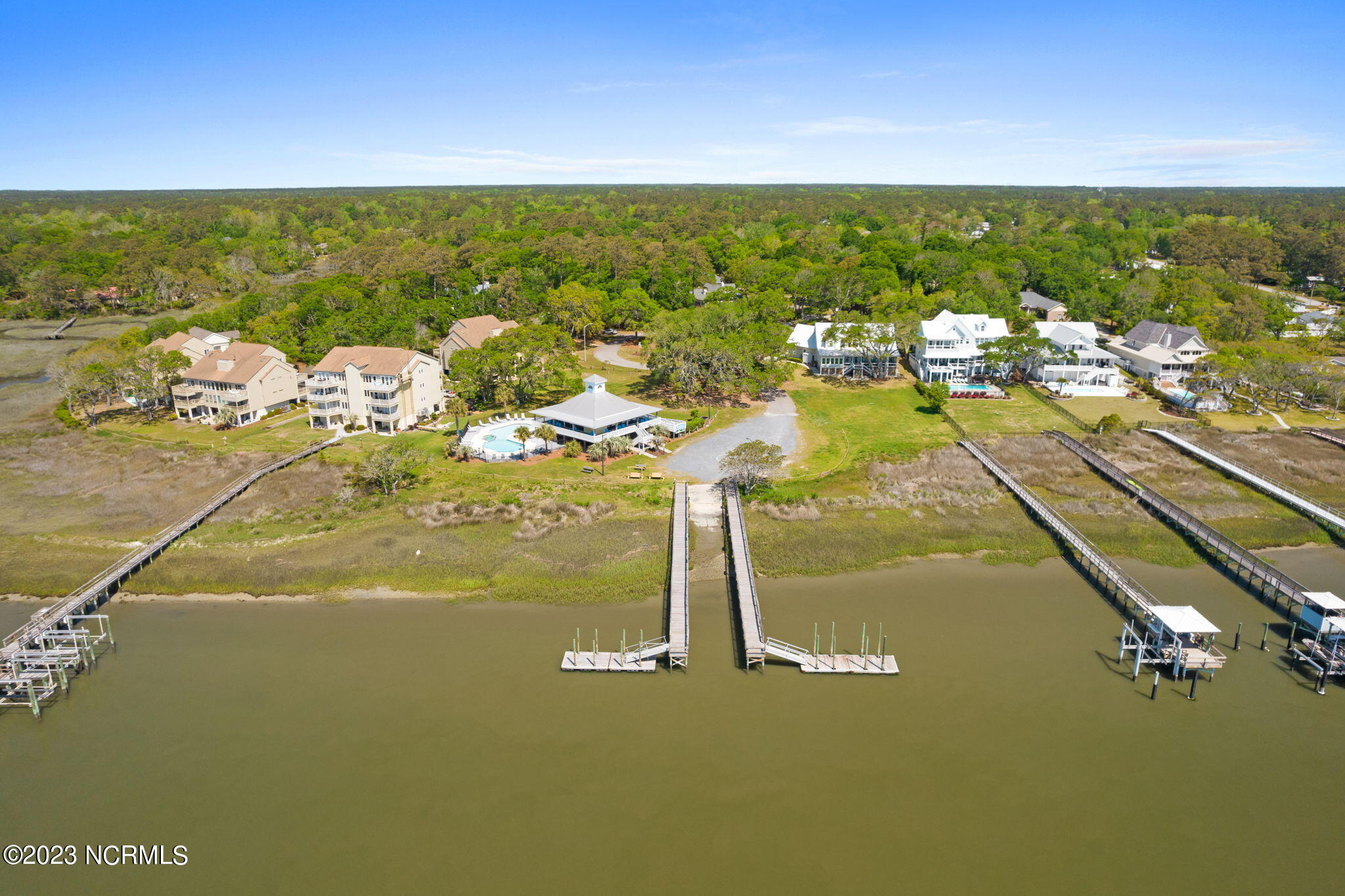 1674 Moorings Circle SW