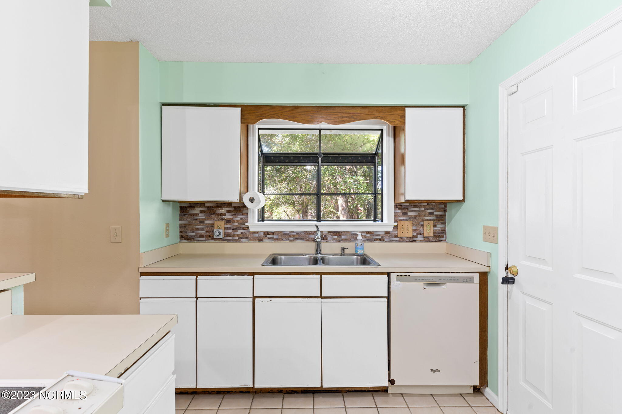 1674 Moorings Circle SW