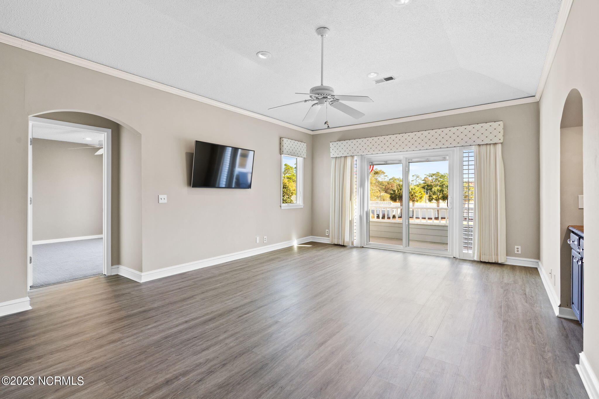 1710 Deerfield Drive SW, 4