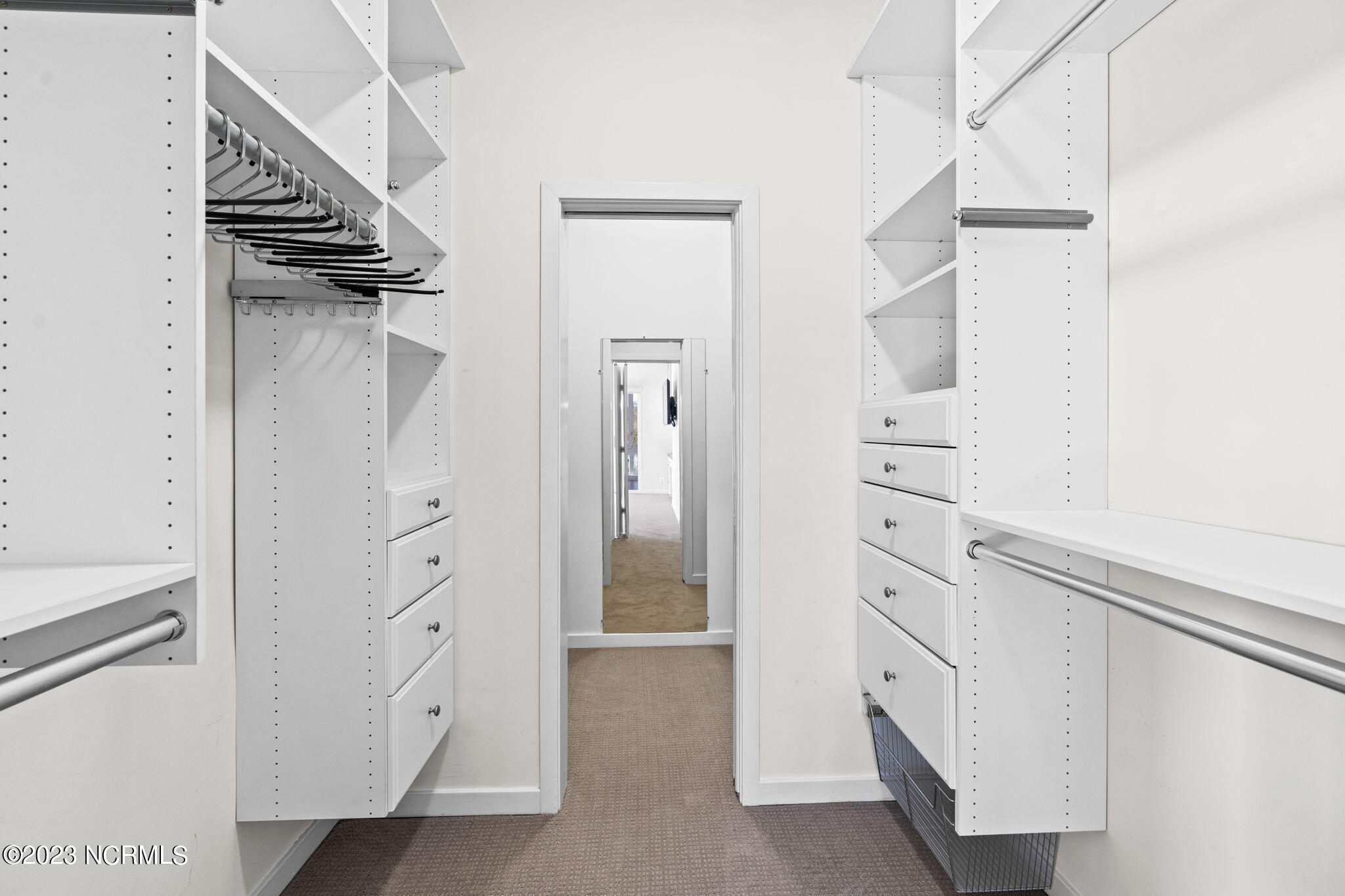 1710 Deerfield Drive SW, 4