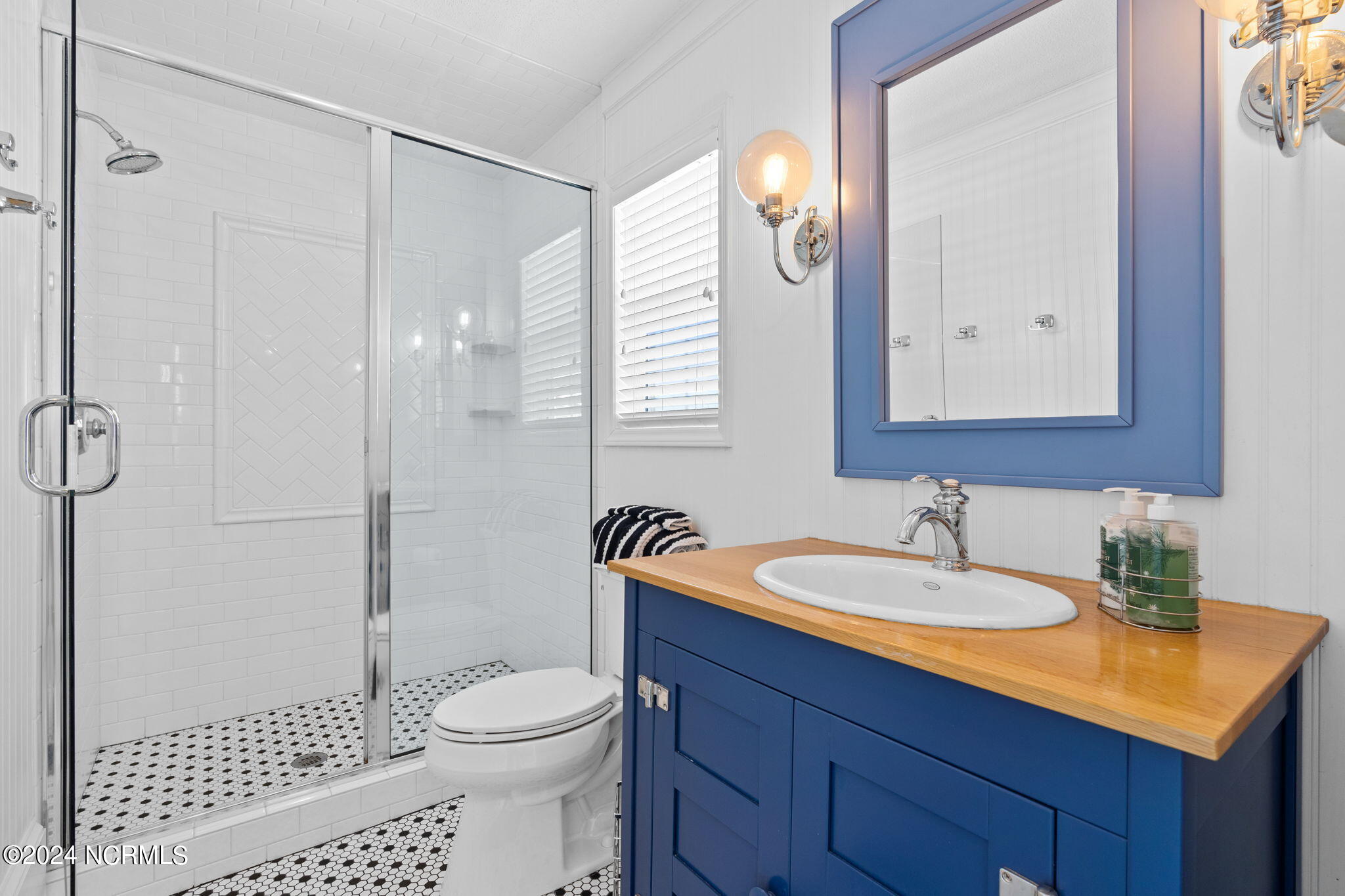 21 W Asheville Street