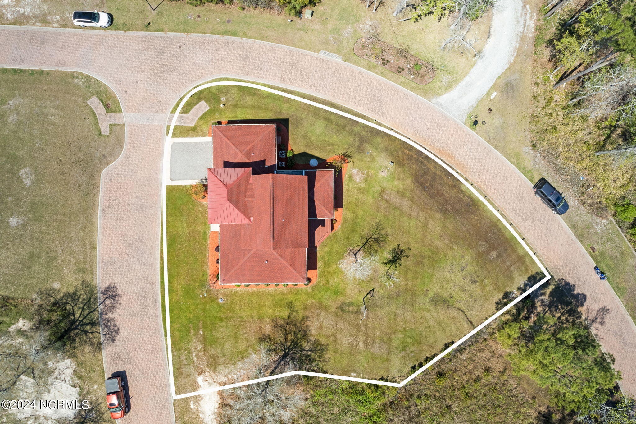 1633 Back Bay Drive SW