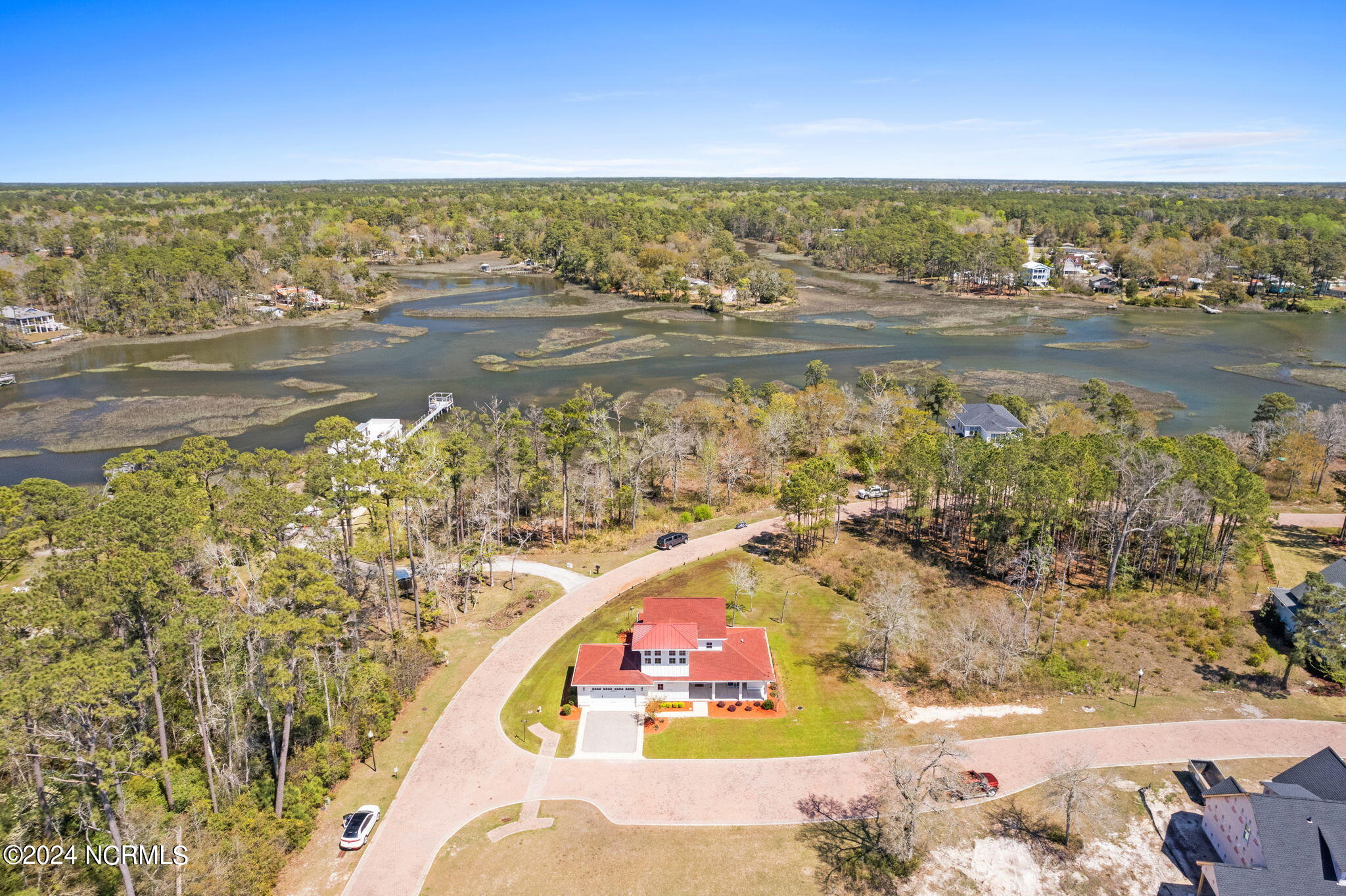 1633 Back Bay Drive SW