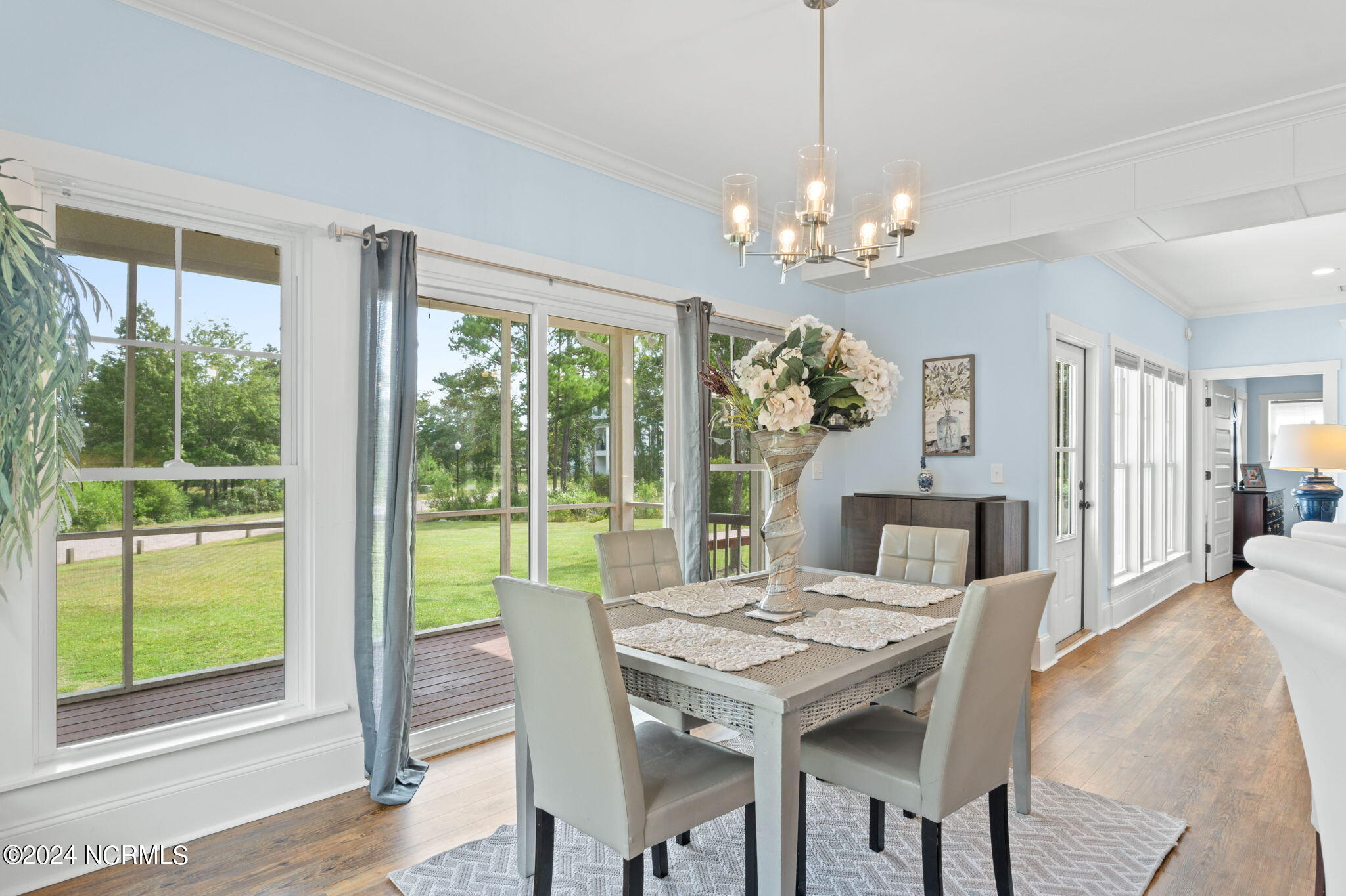 1633 Back Bay Drive SW