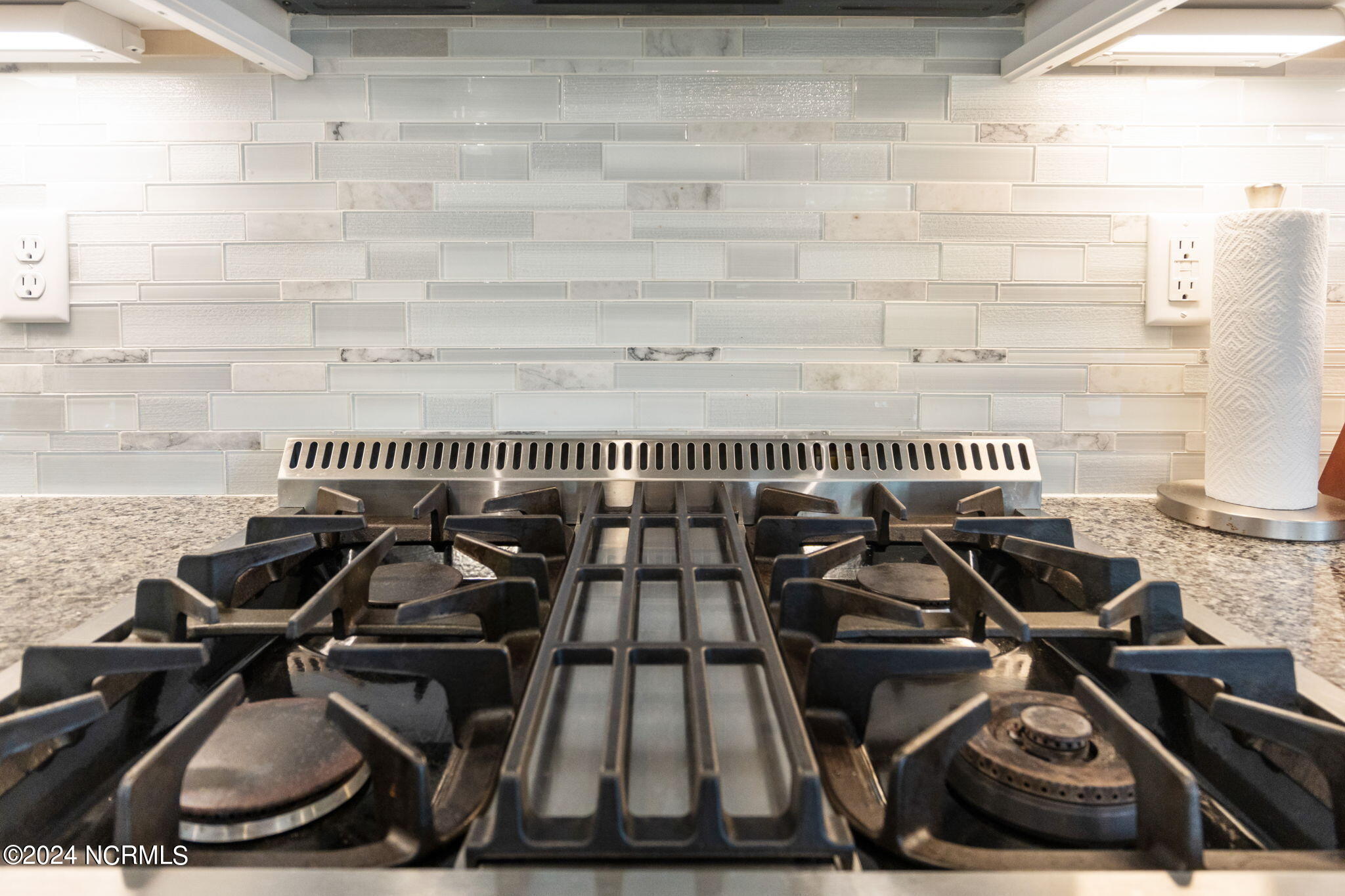 1633 Back Bay Drive SW