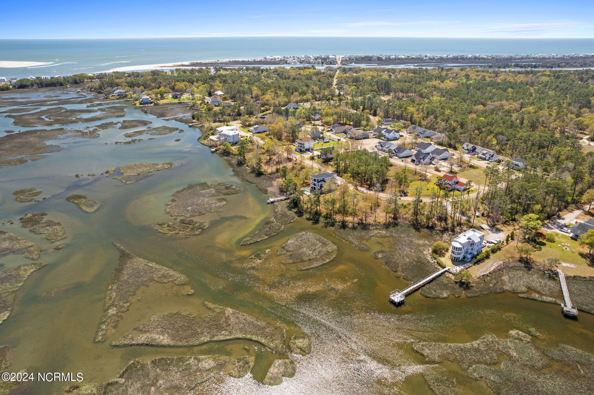 1633 Back Bay Drive SW