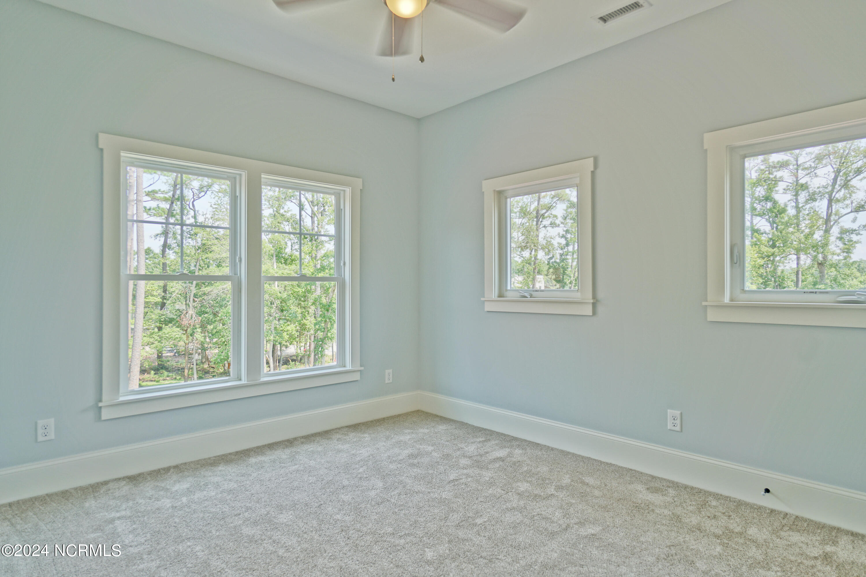 1633 Back Bay Drive SW