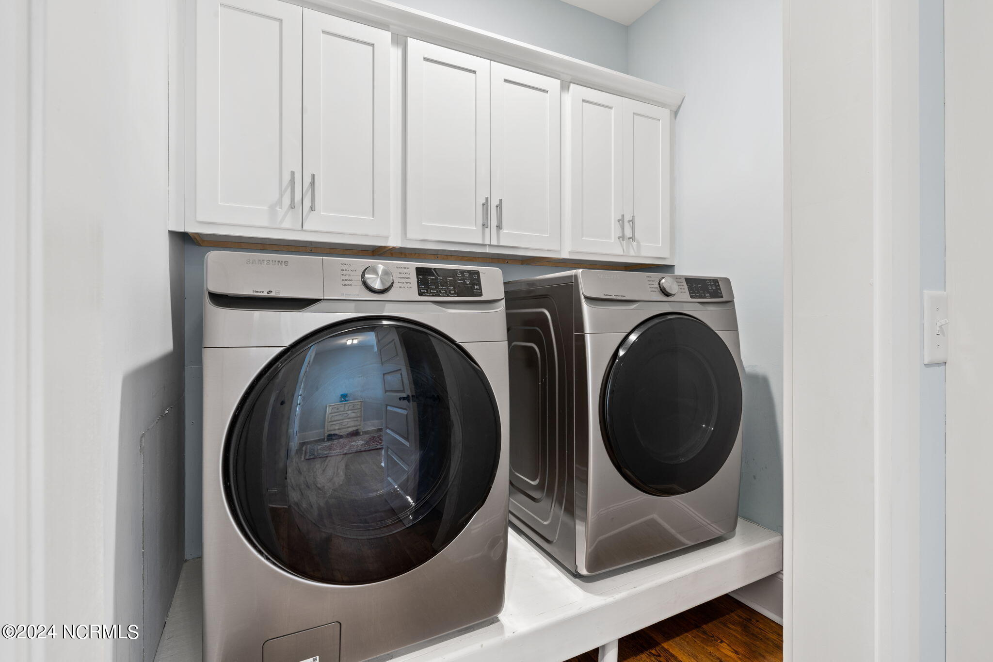 1633 Back Bay Drive SW