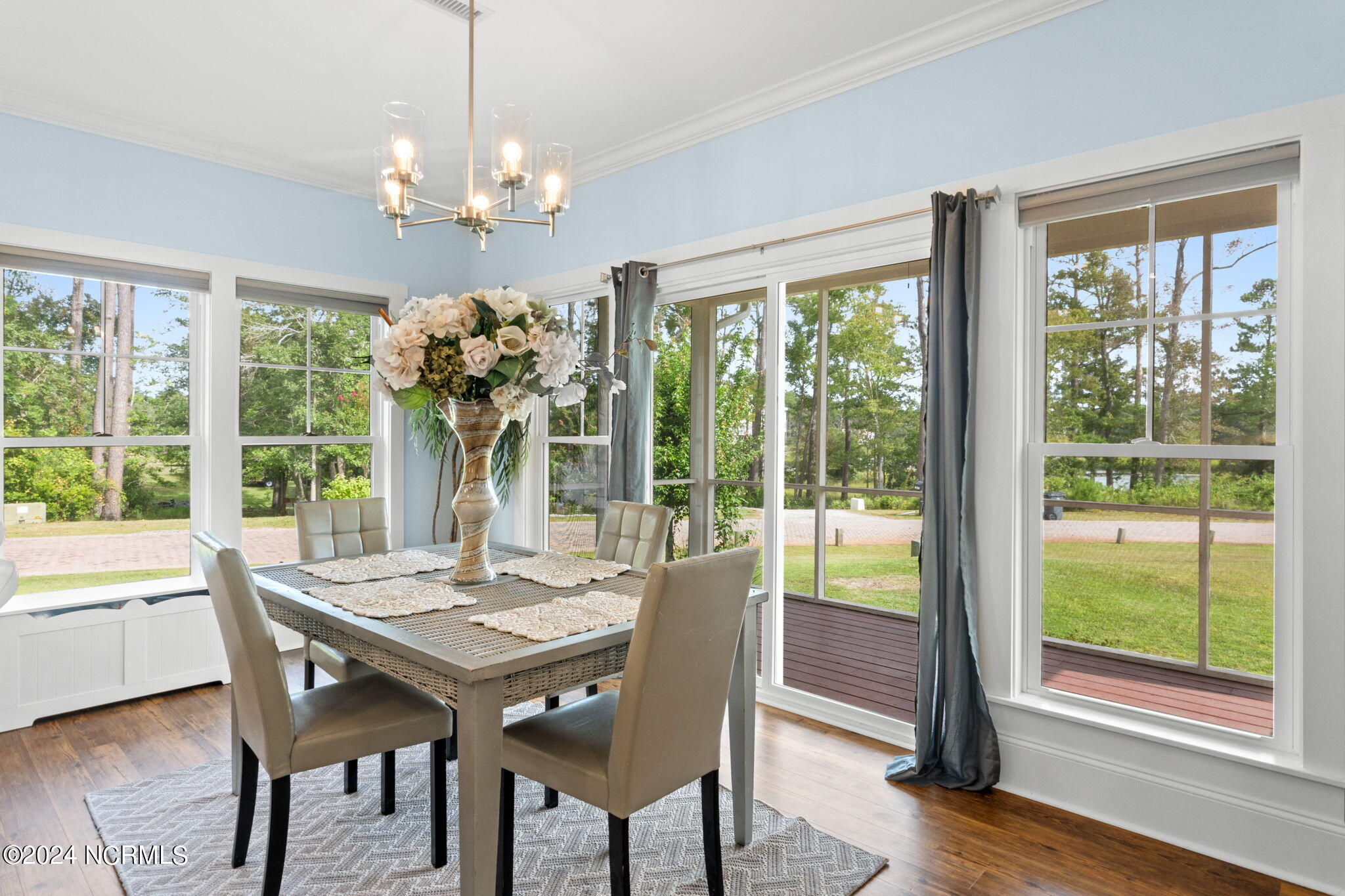 1633 Back Bay Drive SW