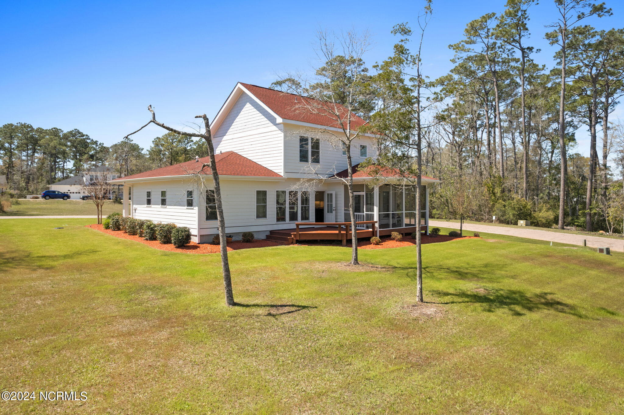 1633 Back Bay Drive SW