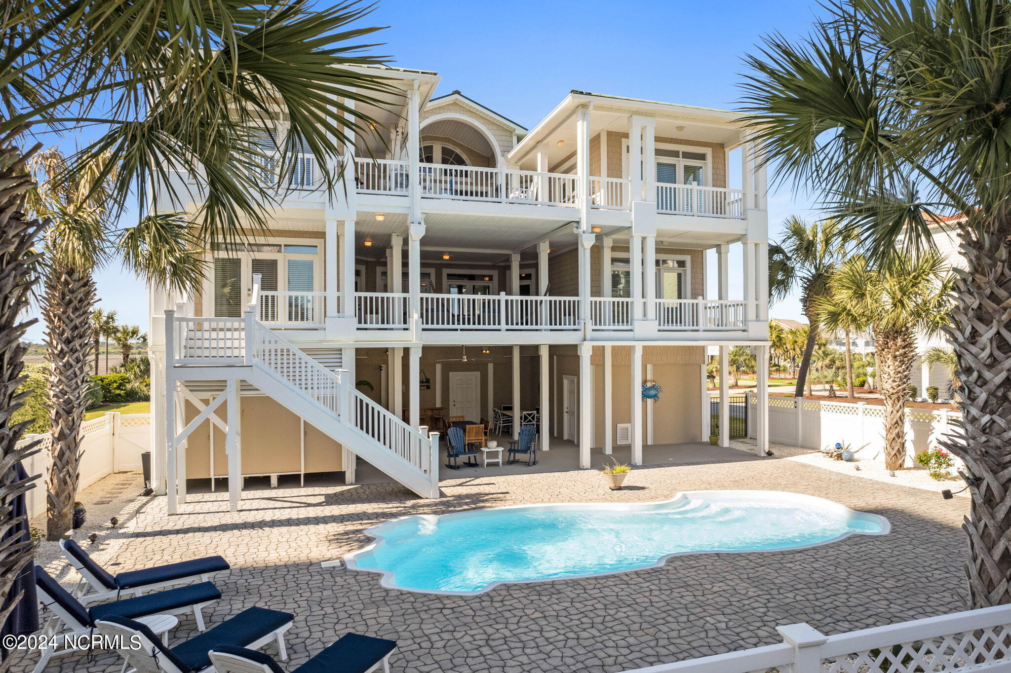 13 Coggeshall Drive