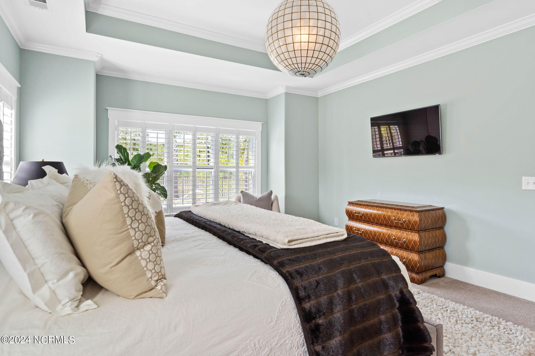 6505 Bryson Drive SW