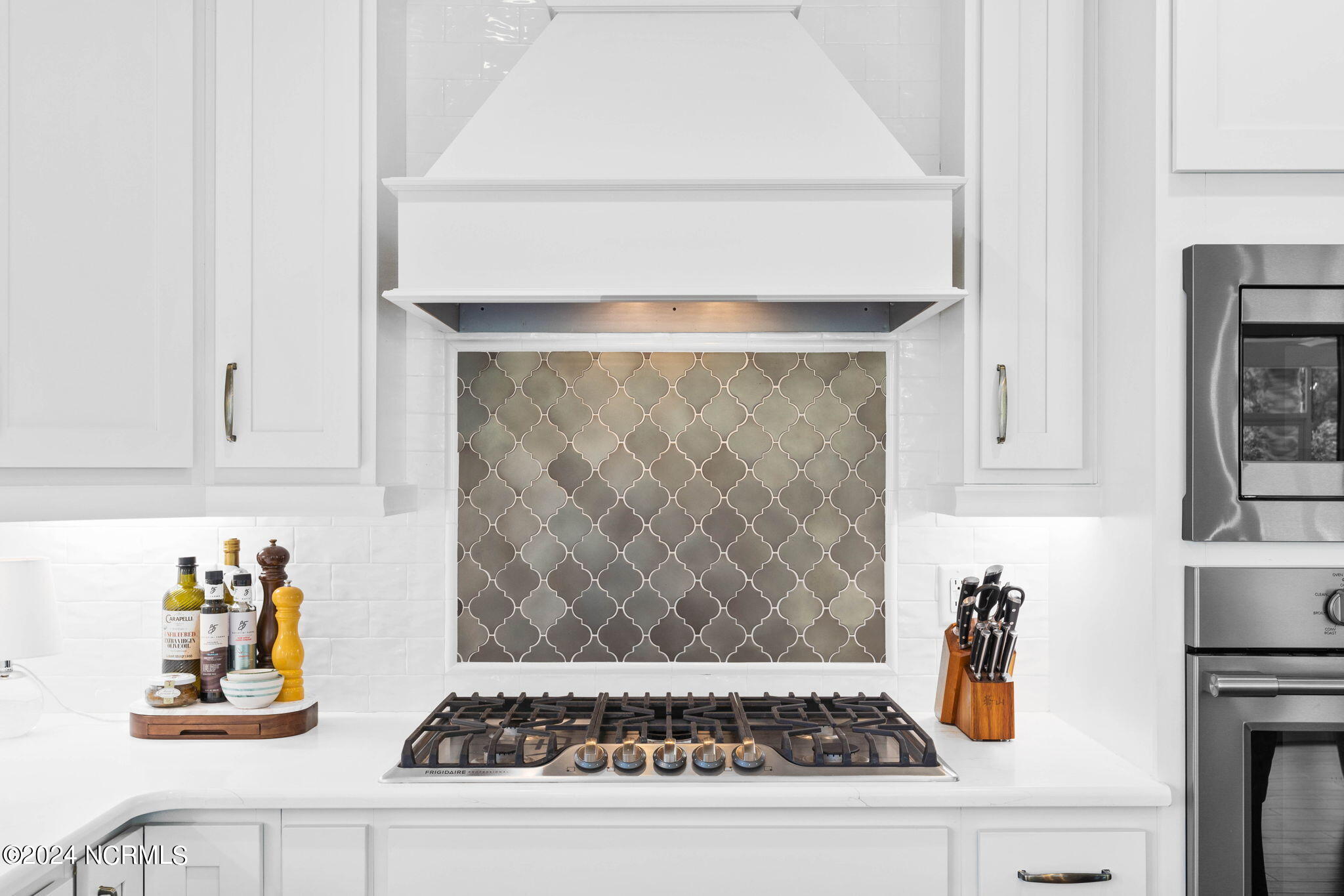 6505 Bryson Drive SW