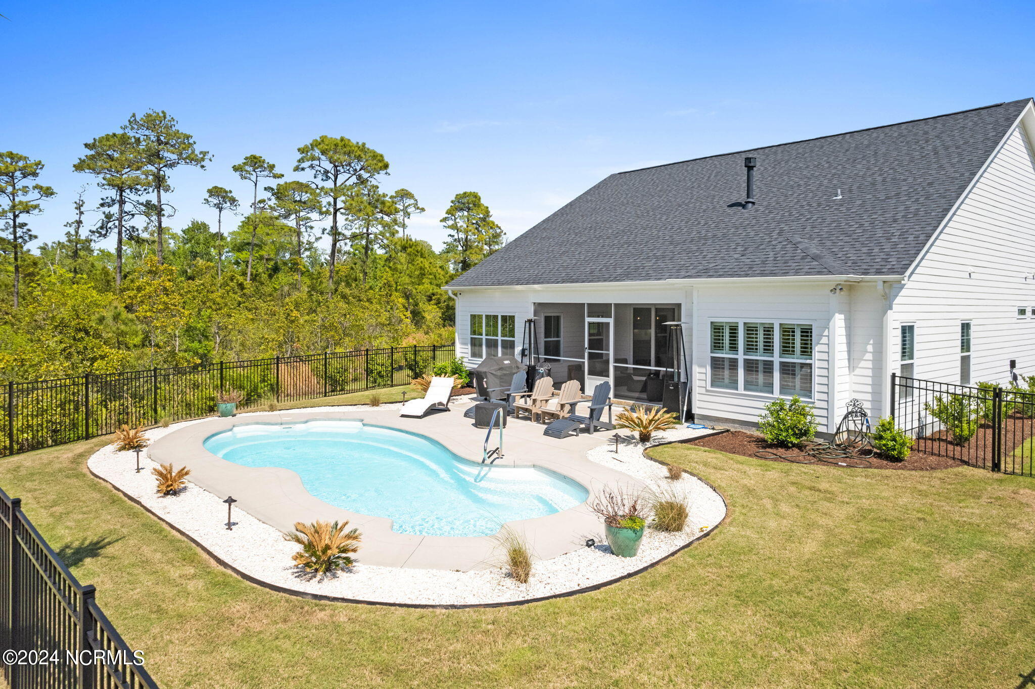 6505 Bryson Drive SW