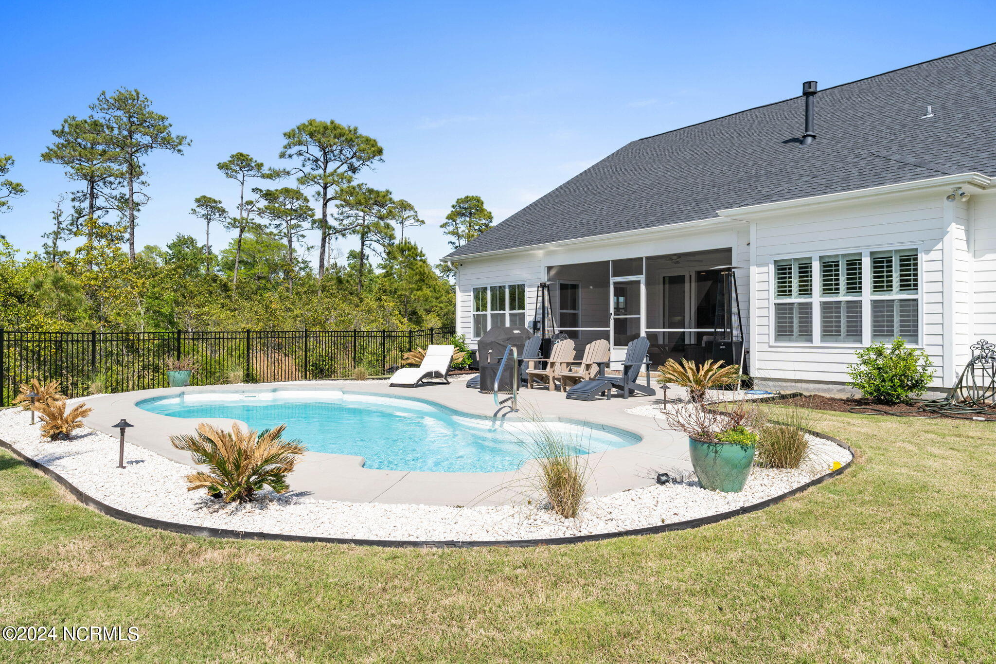 6505 Bryson Drive SW