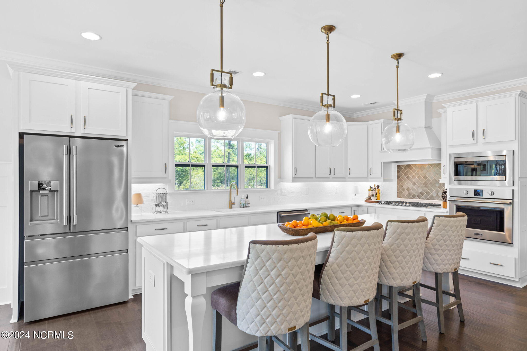 6505 Bryson Drive SW