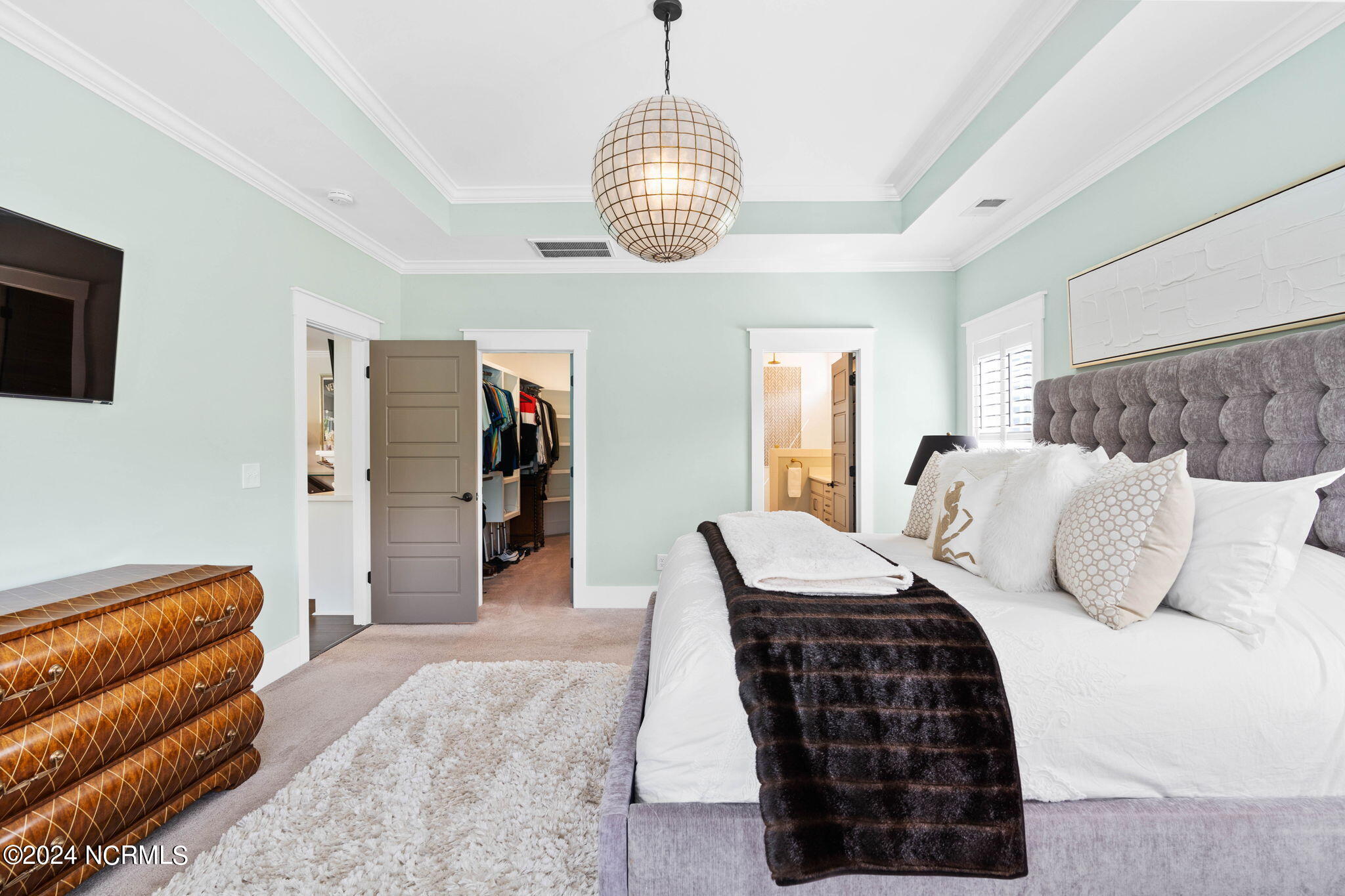 6505 Bryson Drive SW