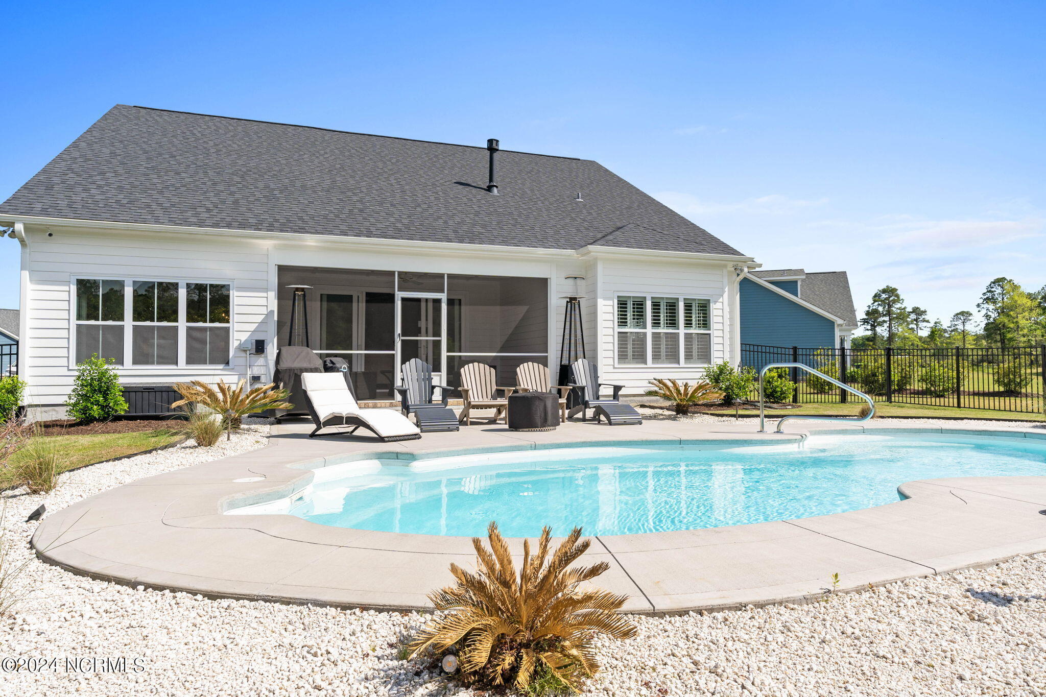 6505 Bryson Drive SW