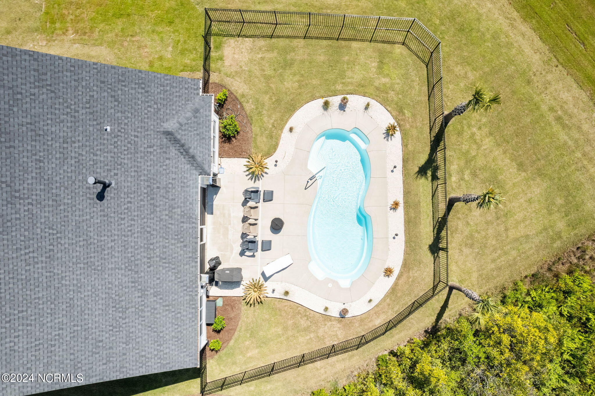 6505 Bryson Drive SW