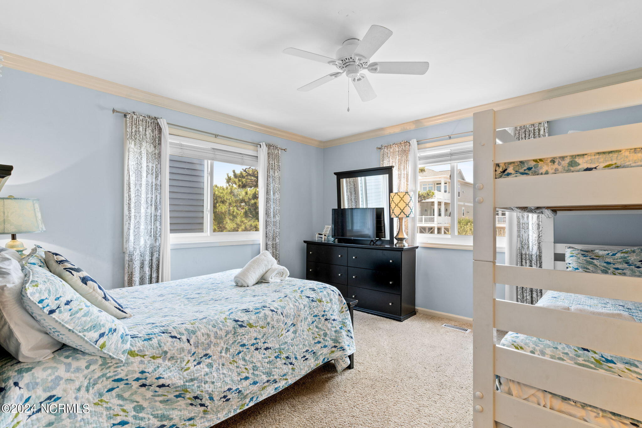 42 E First Street, B-1