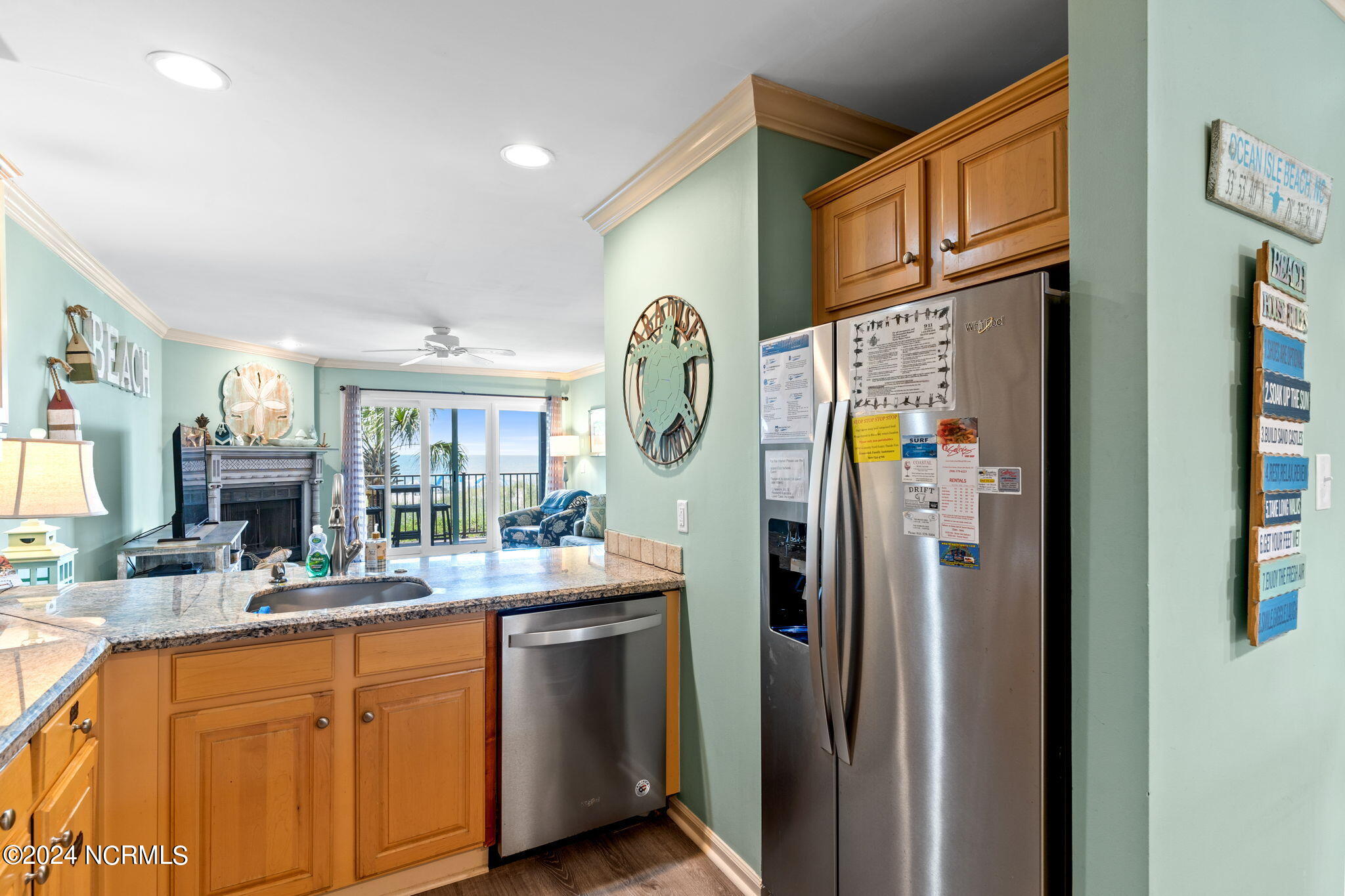 42 E First Street, B-1