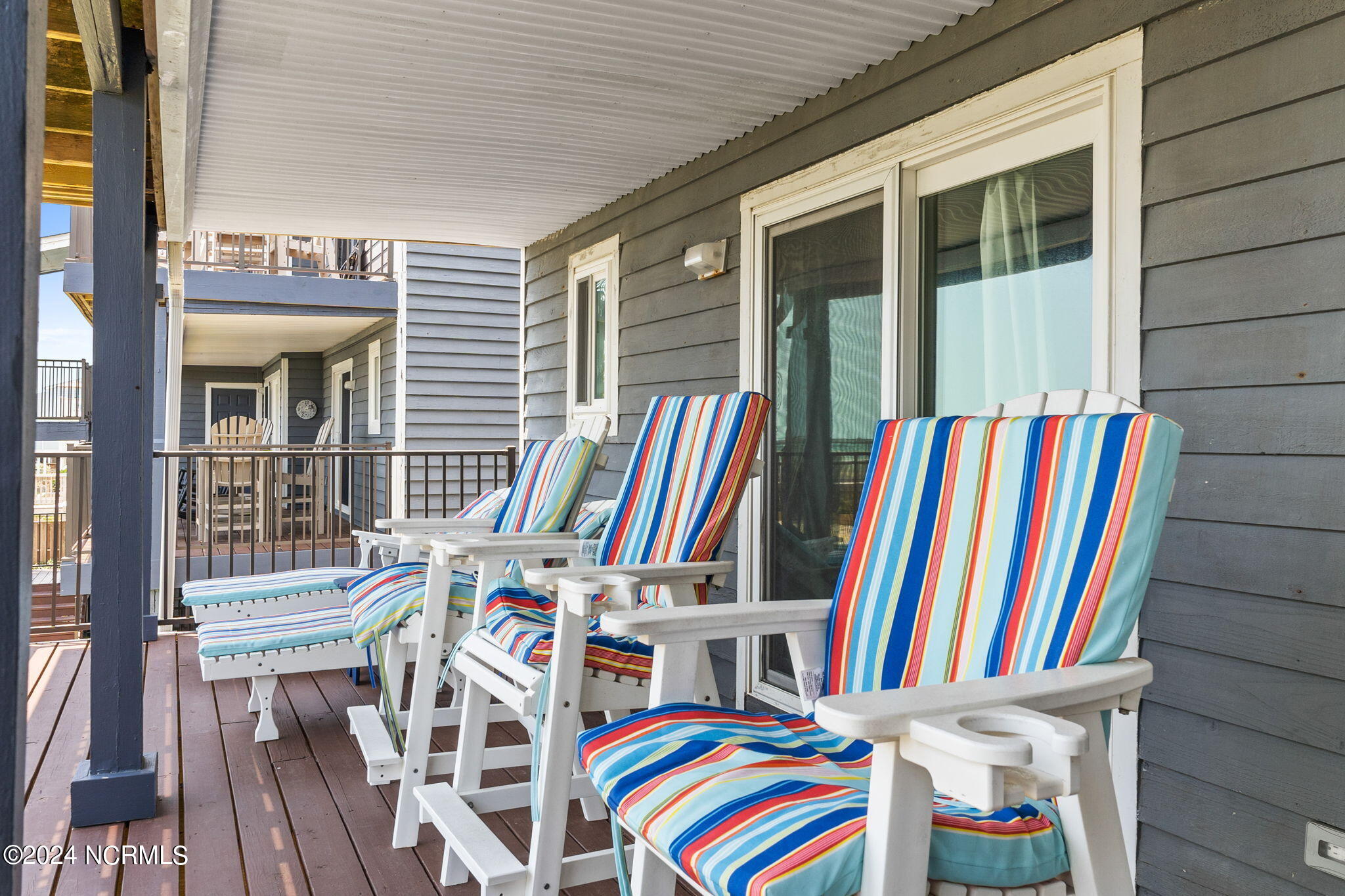 42 E First Street, B-1