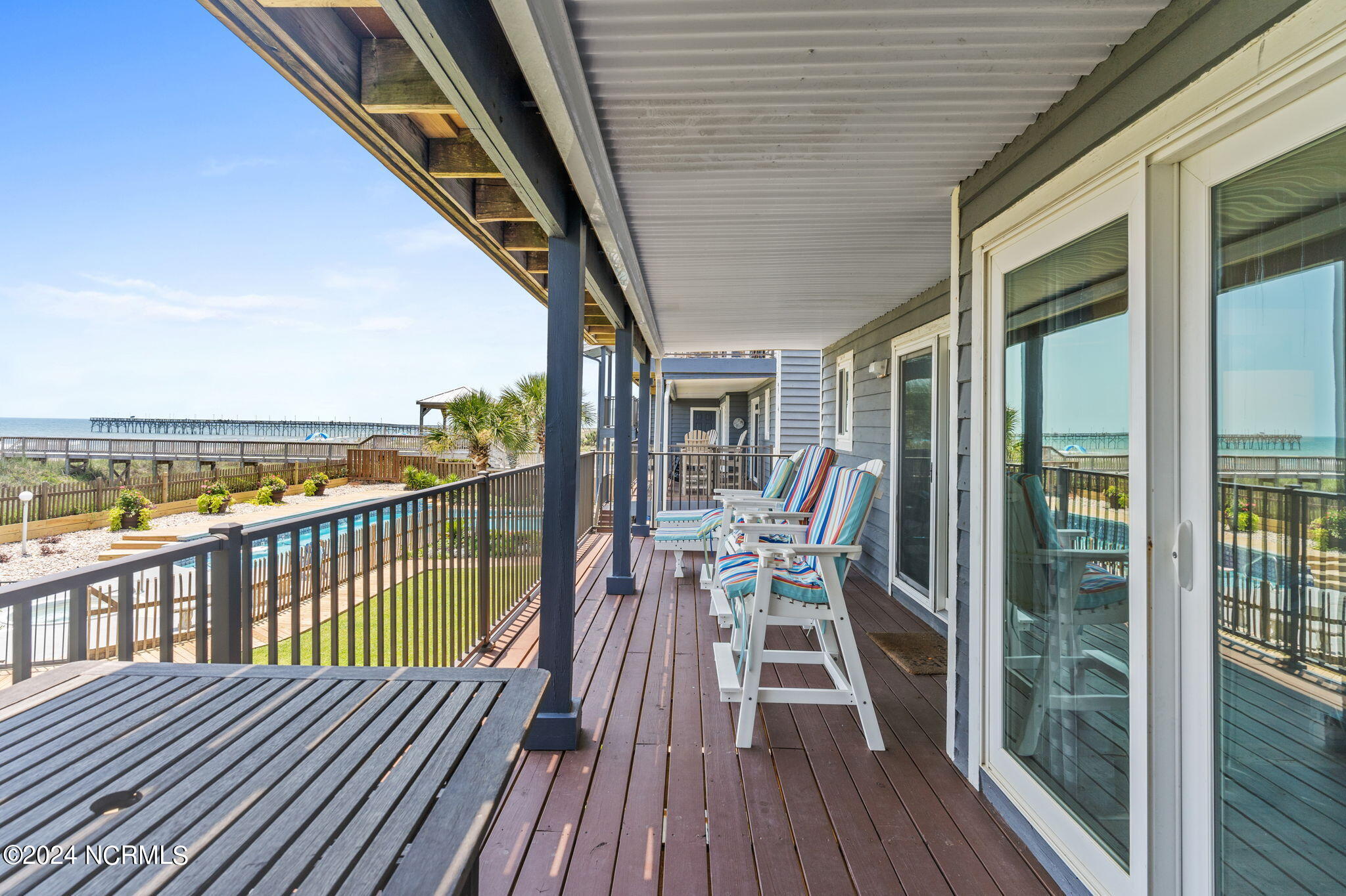 42 E First Street, B-1