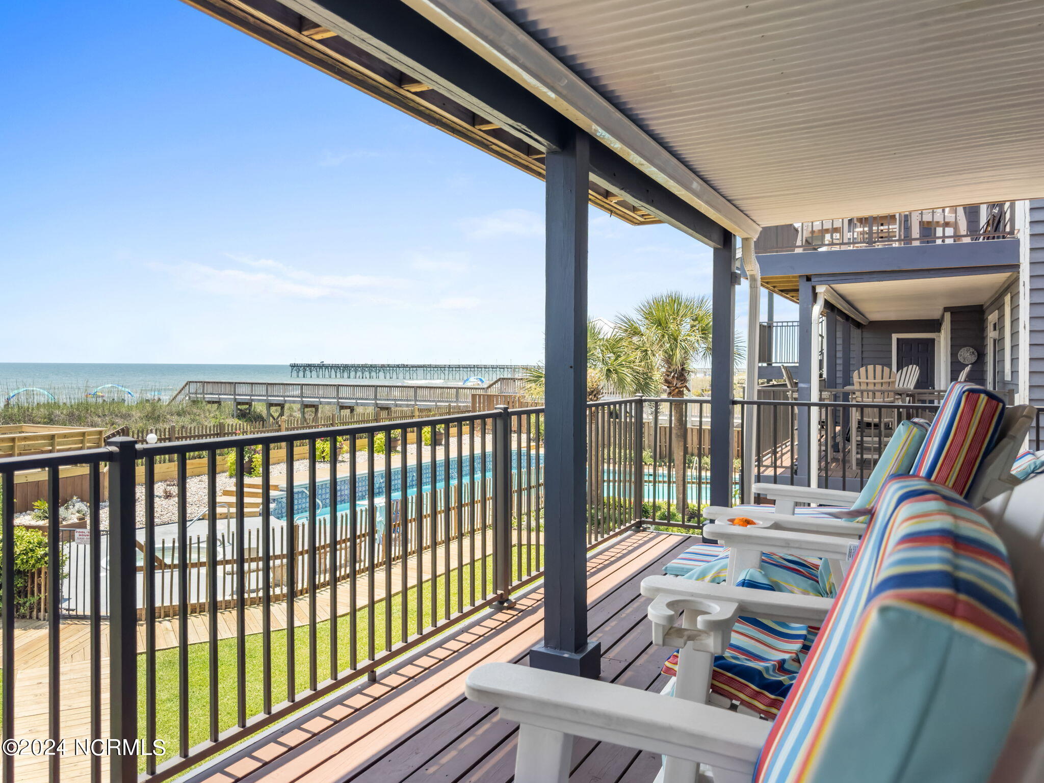 42 E First Street, B-1