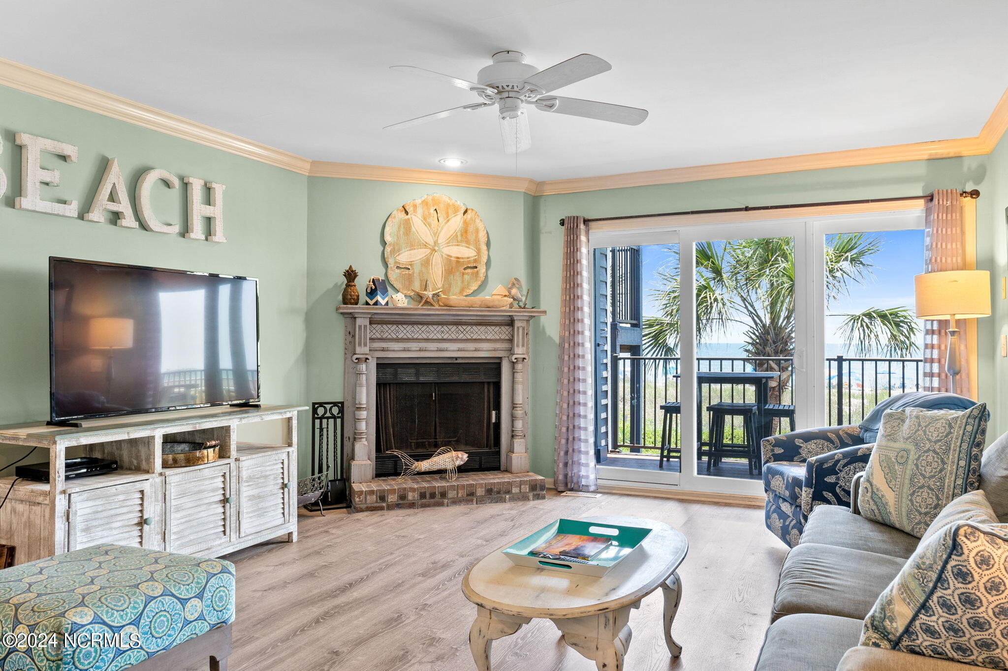 42 E First Street, B-1