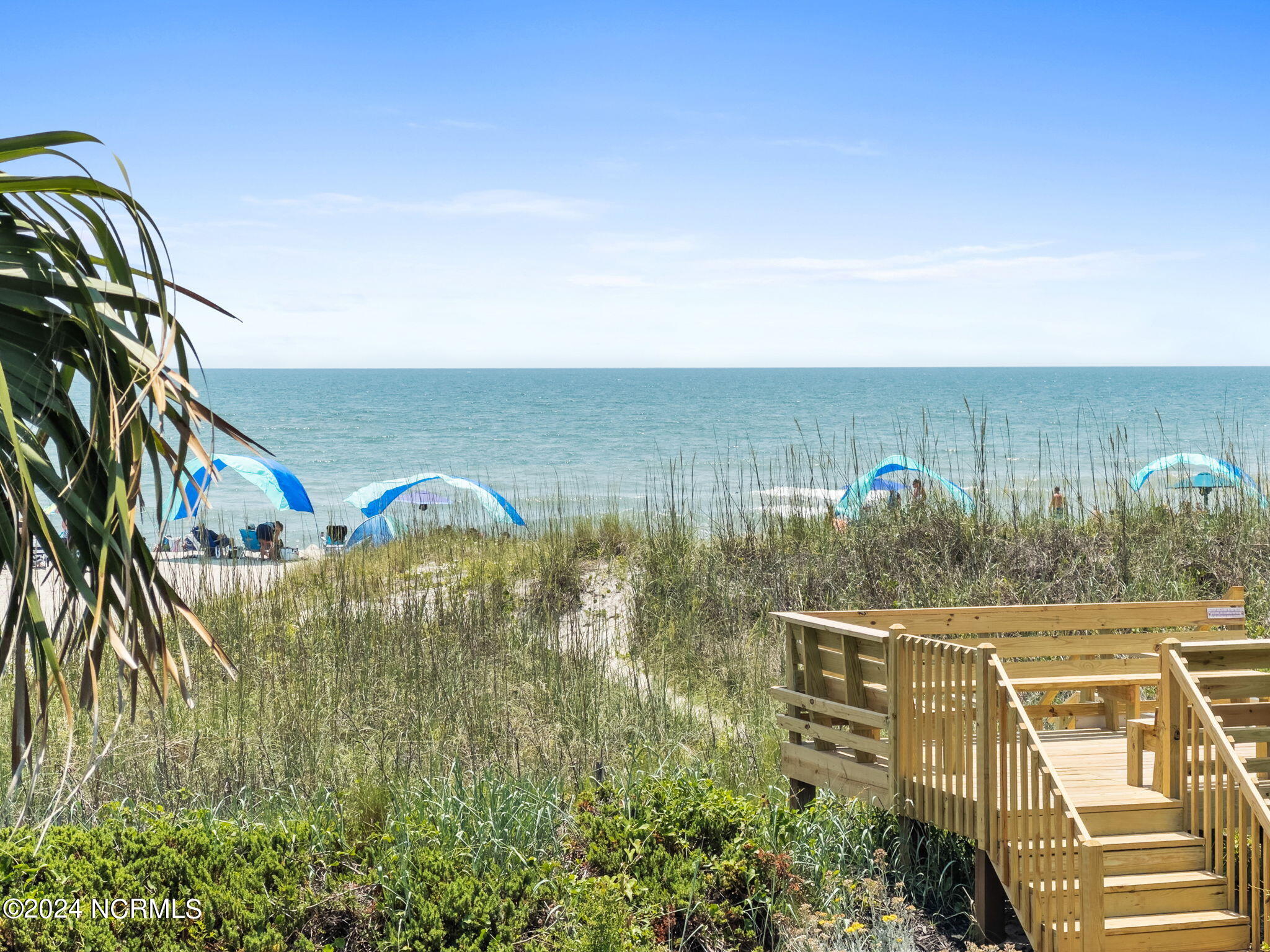 42 E First Street, B-1