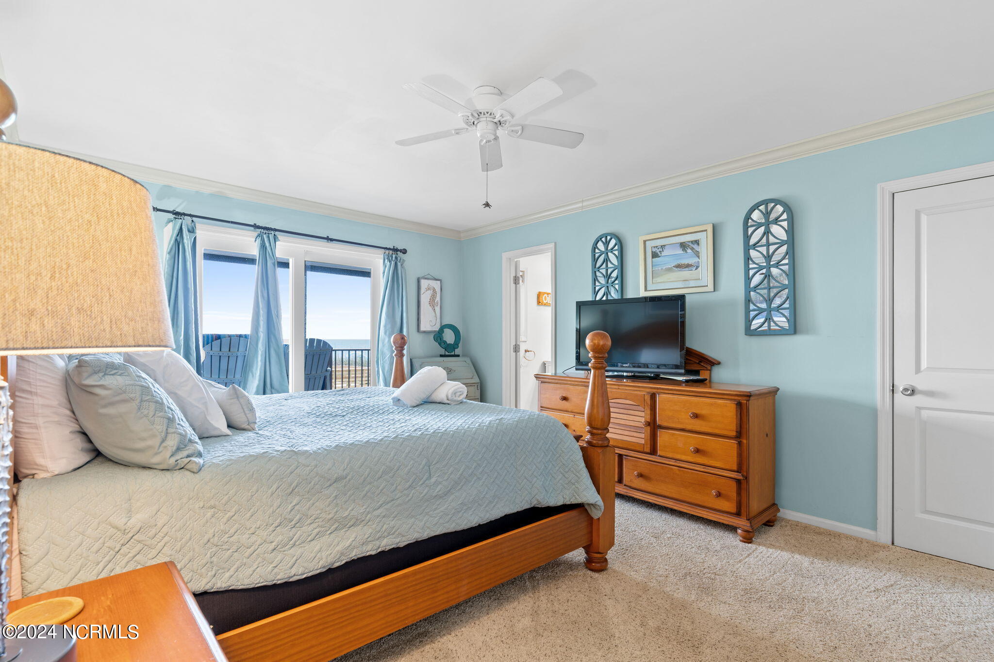 42 E First Street, B-1