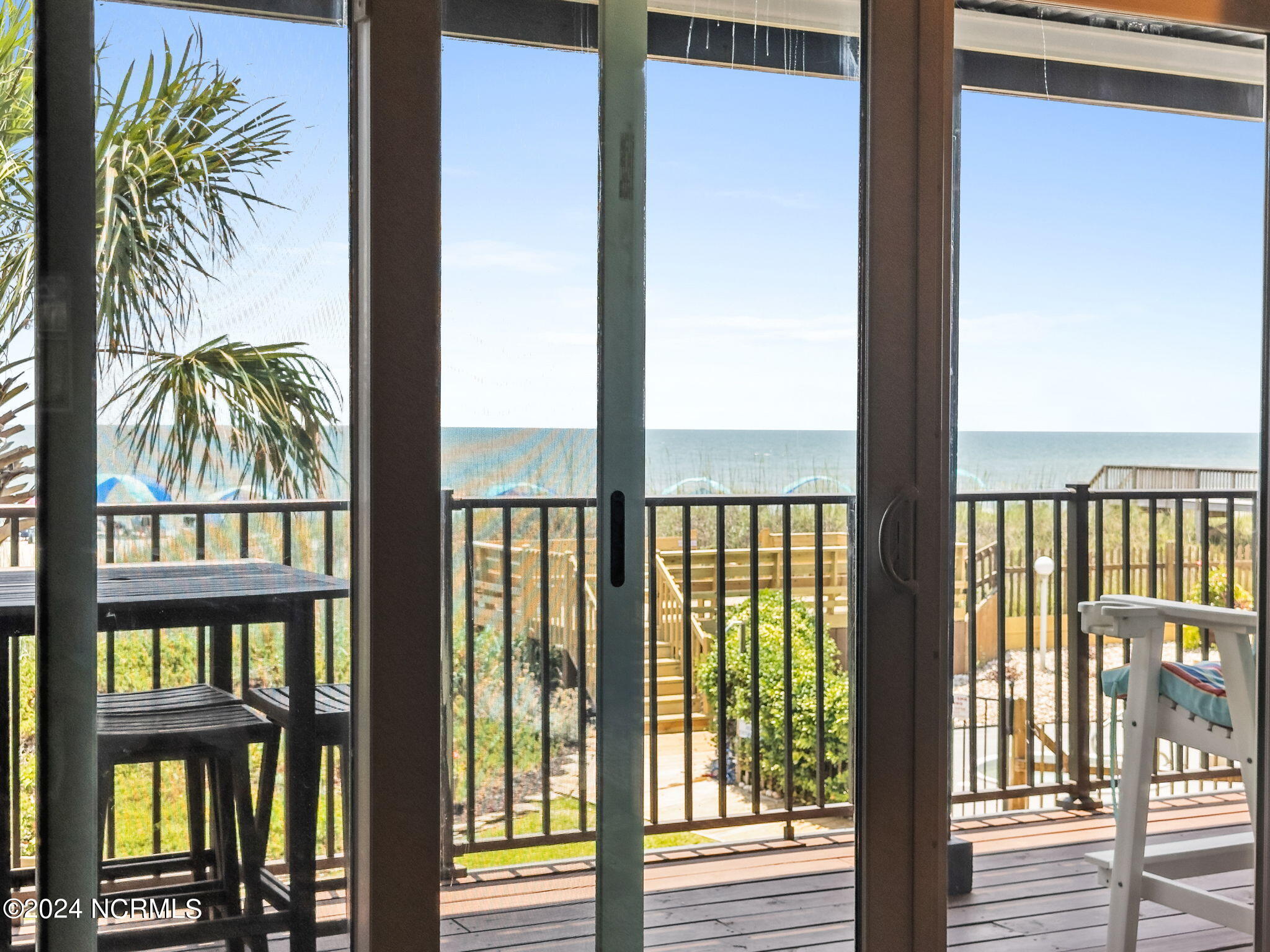 42 E First Street, B-1