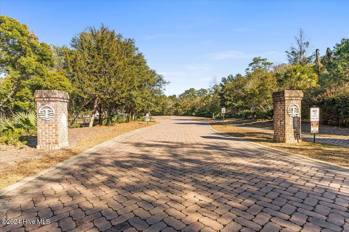 1668 Back Bay Drive SW