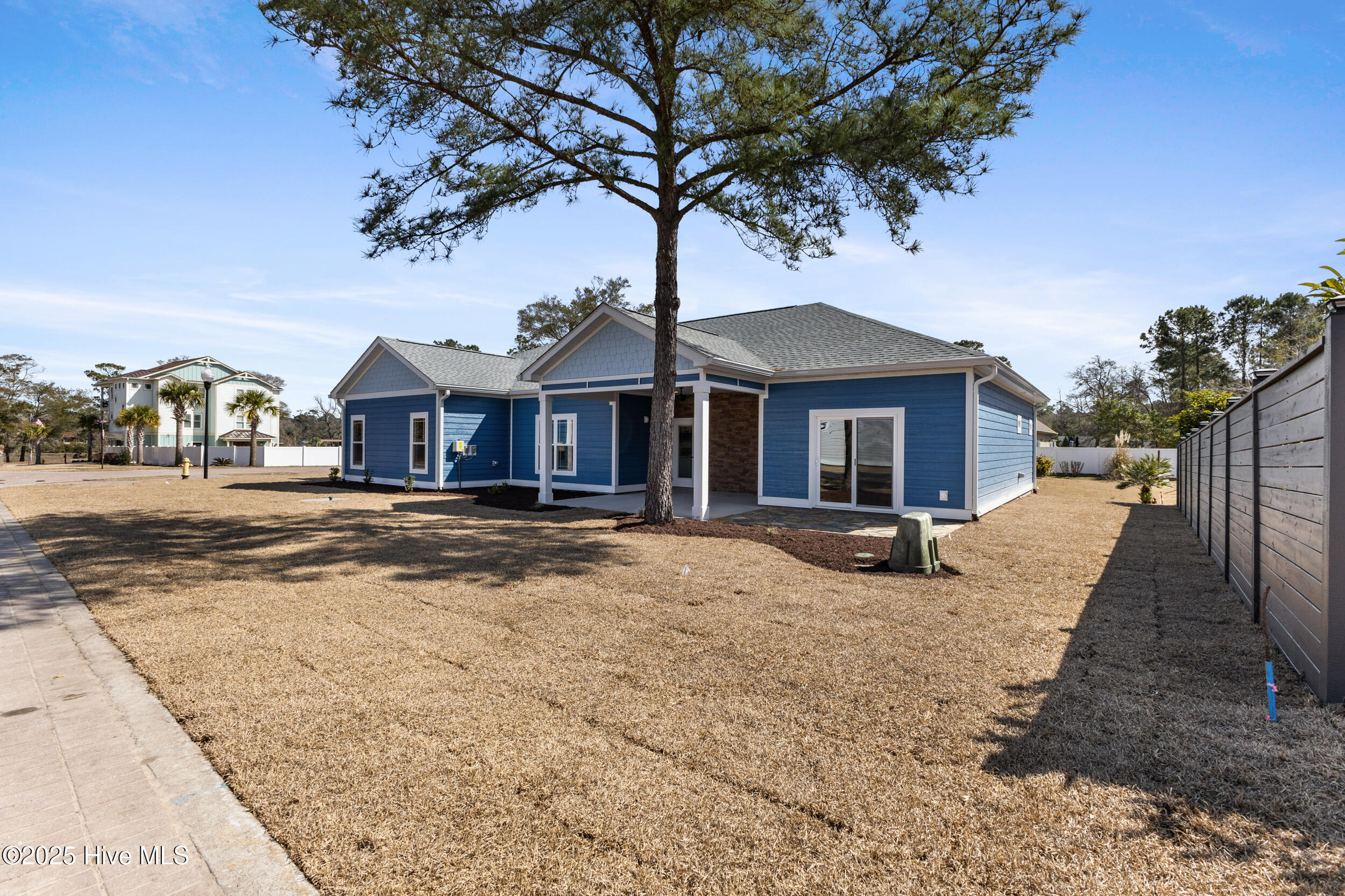 1668 Back Bay Drive SW