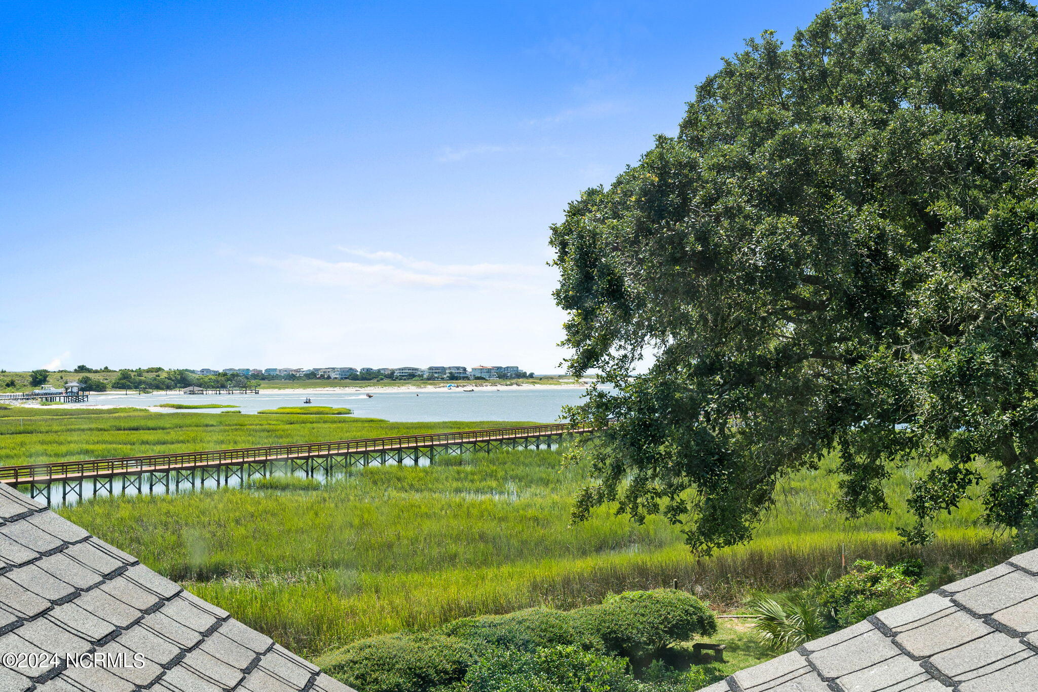 1721 Windward Place SW