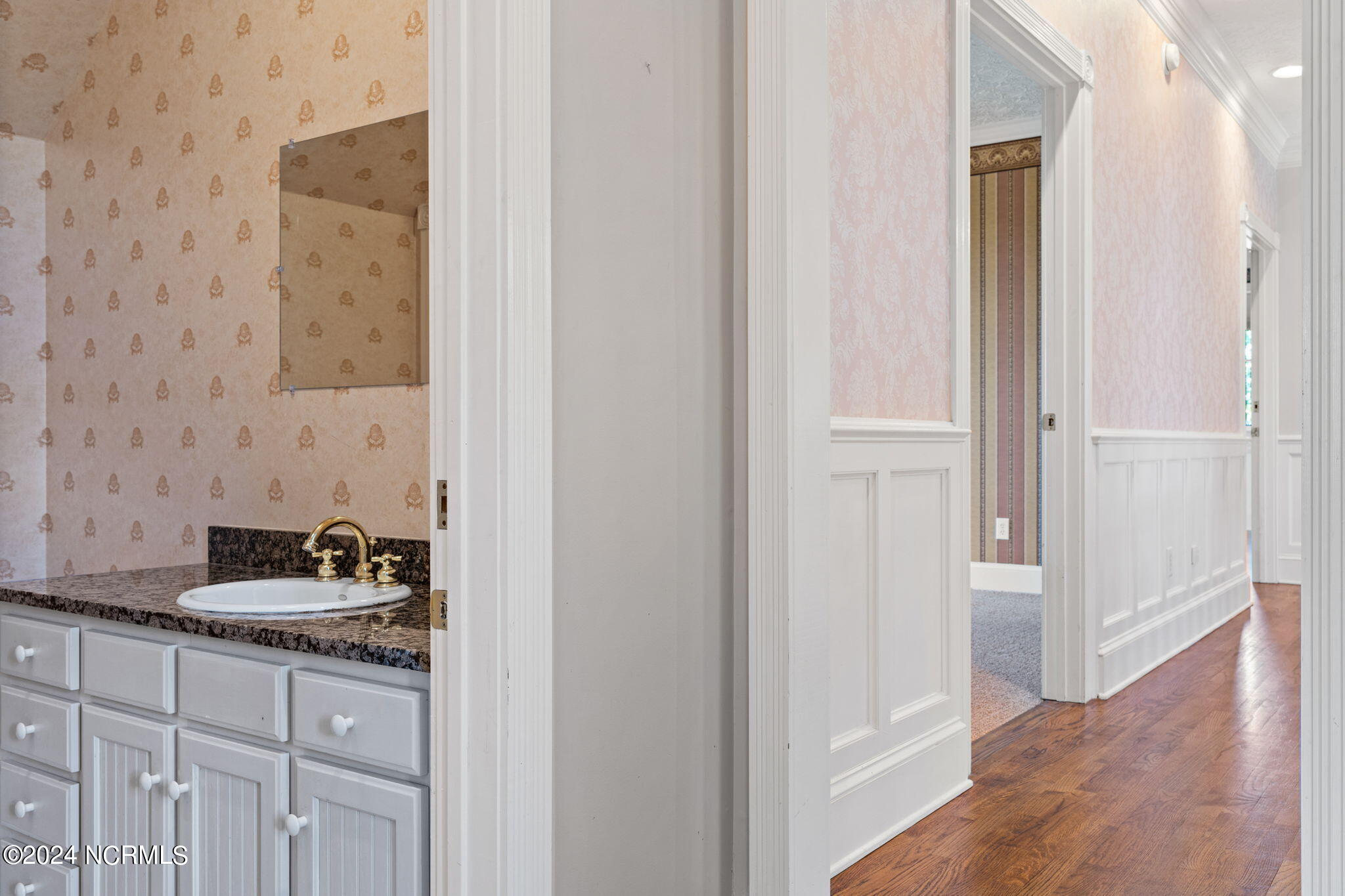 1721 Windward Place SW