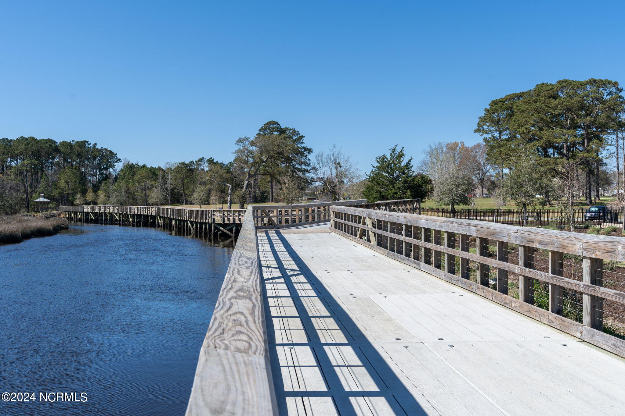 1721 Windward Place SW